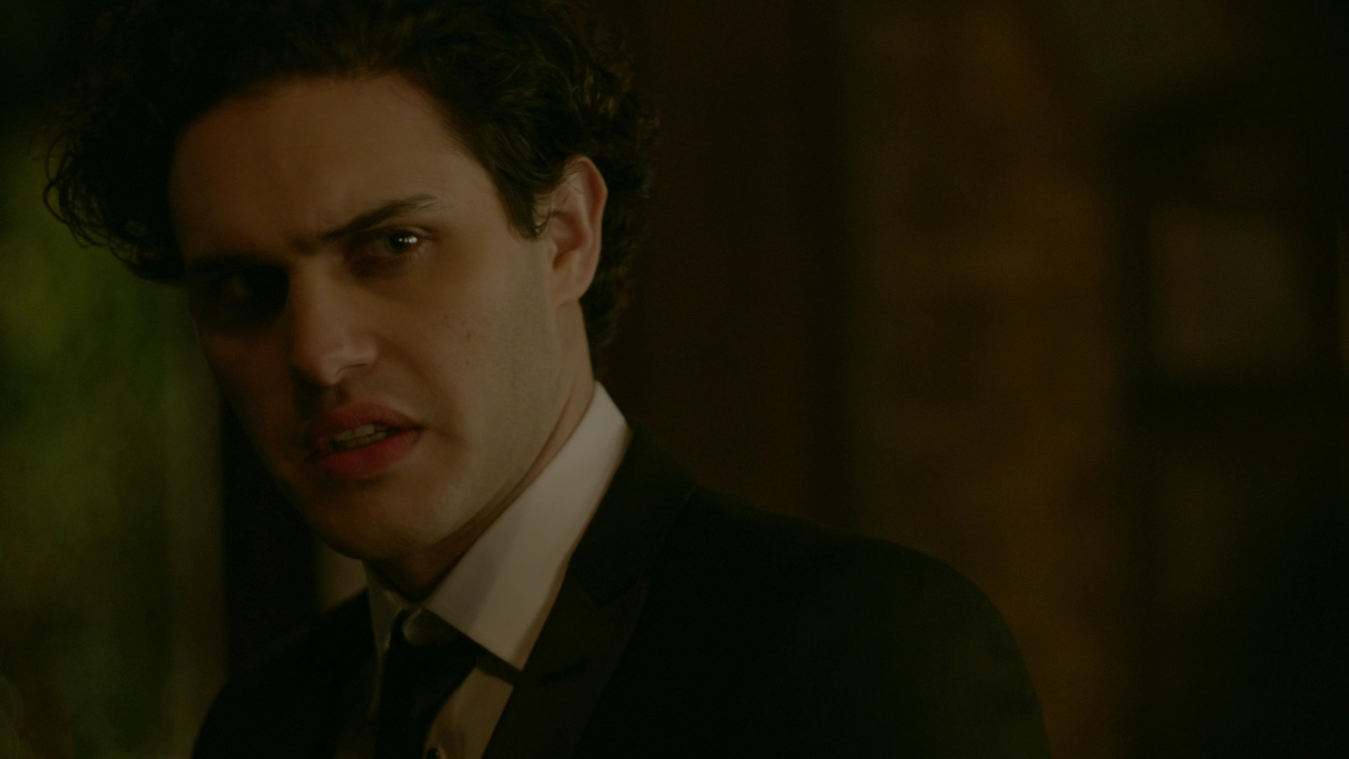 VampireDiariesWorld-dot-nl_Legacies1x14LetsJustFinishTheDance04214.jpg VampireDiariesWorld-dot-nl_Legacies1x14LetsJustFinishTheDance04214.jpg