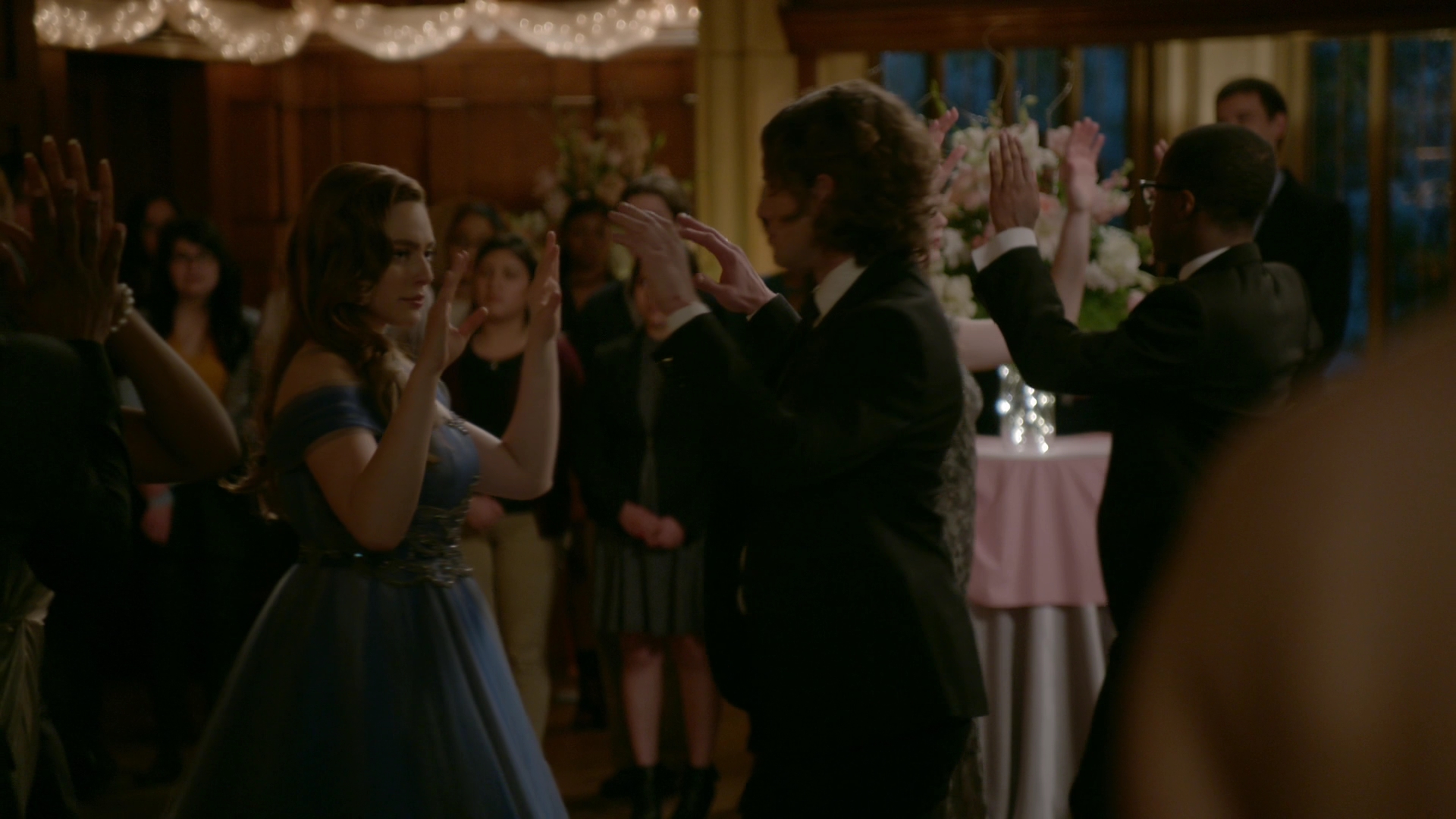VampireDiariesWorld-dot-nl_Legacies1x14LetsJustFinishTheDance04239.jpg