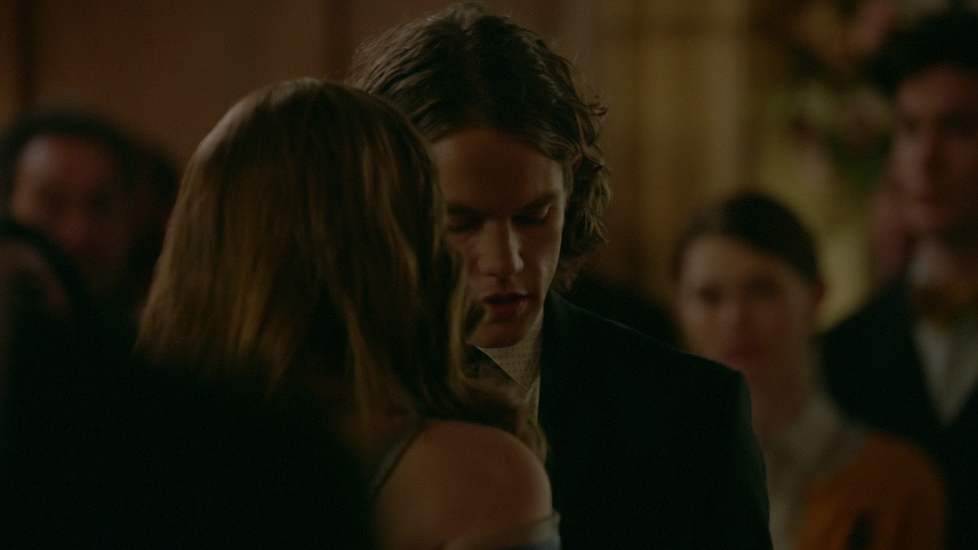 VampireDiariesWorld-dot-nl_Legacies1x14LetsJustFinishTheDance04324.jpg VampireDiariesWorld-dot-nl_Legacies1x14LetsJustFinishTheDance04324.jpg