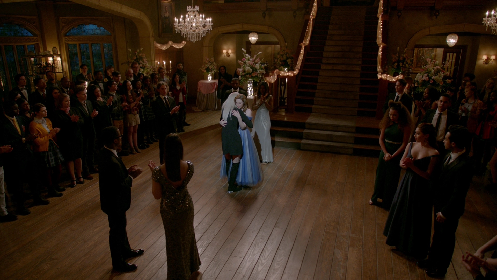 VampireDiariesWorld-dot-nl_Legacies1x14LetsJustFinishTheDance04447.jpg