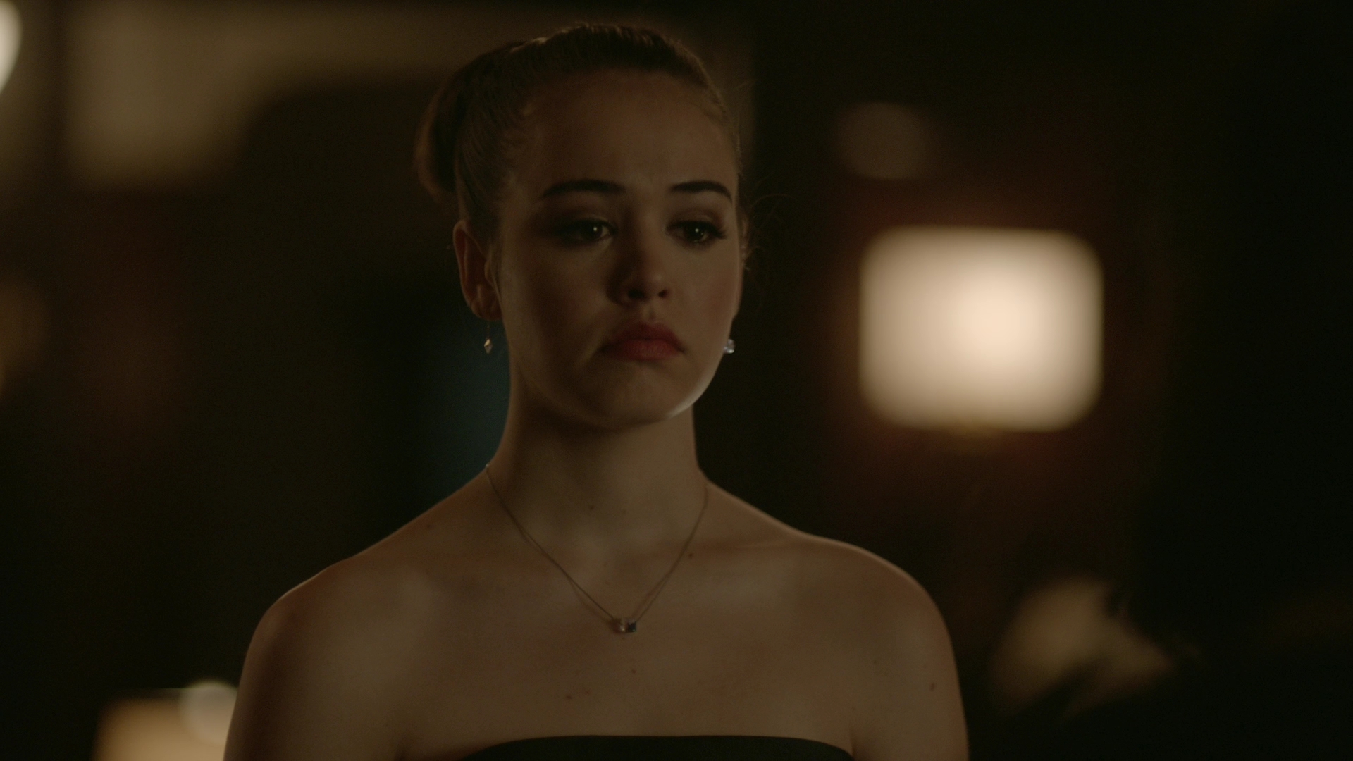 VampireDiariesWorld-dot-nl_Legacies1x14LetsJustFinishTheDance04706.jpg