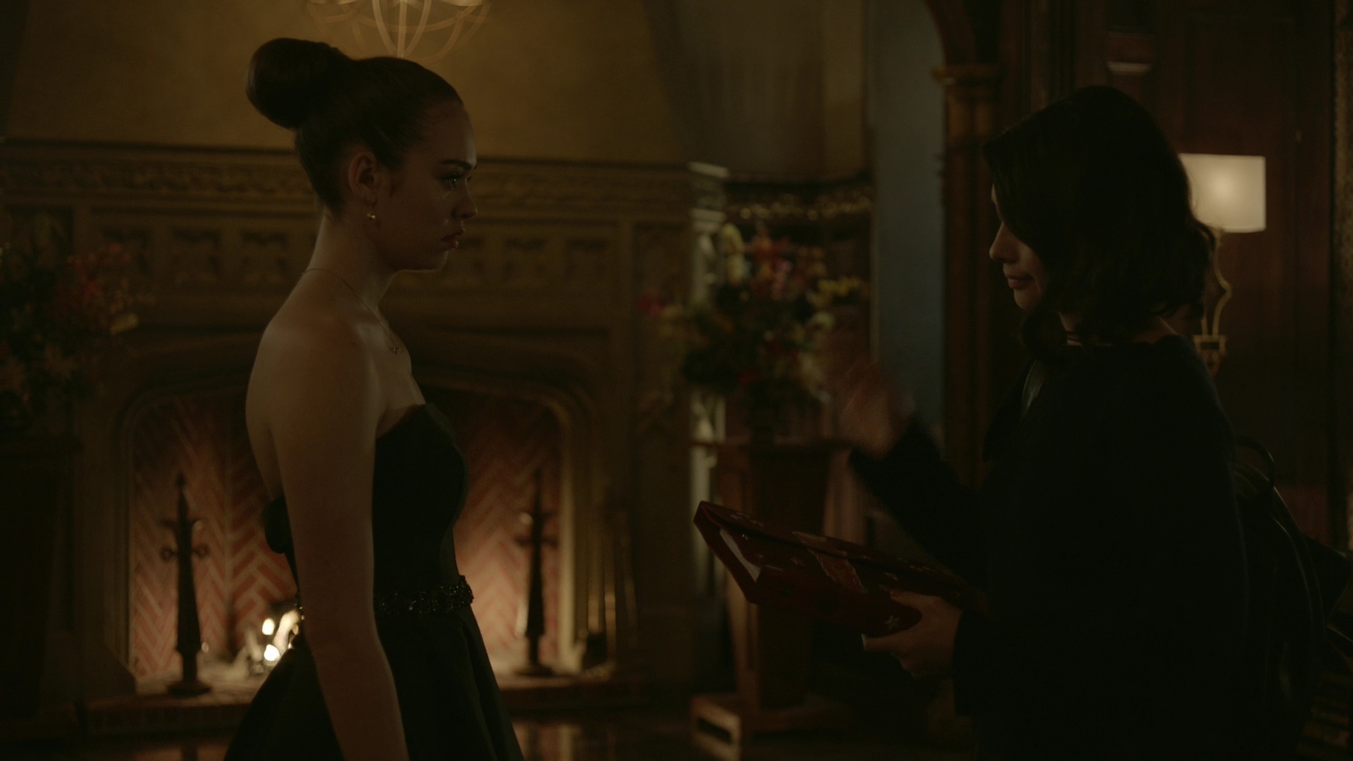 VampireDiariesWorld-dot-nl_Legacies1x14LetsJustFinishTheDance04737.jpg