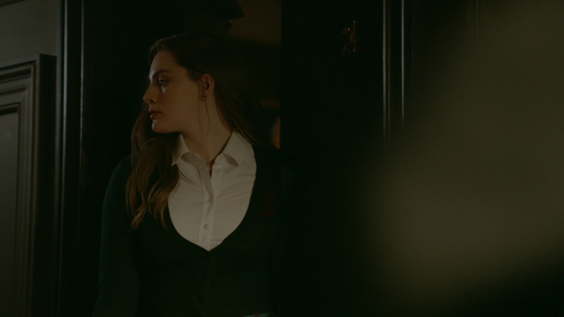 VampireDiariesWorld-dot-nl_Legacies1x15IllTellYouAStory00185.jpg