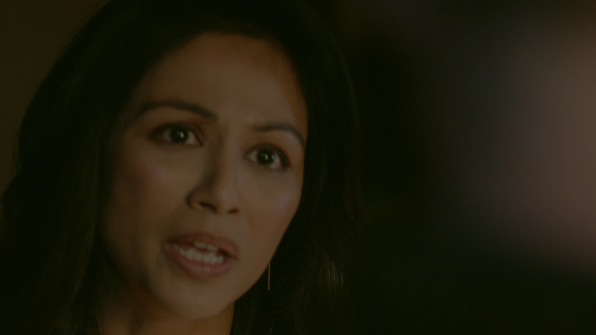 VampireDiariesWorld-dot-nl_Legacies1x15IllTellYouAStory00311.jpg