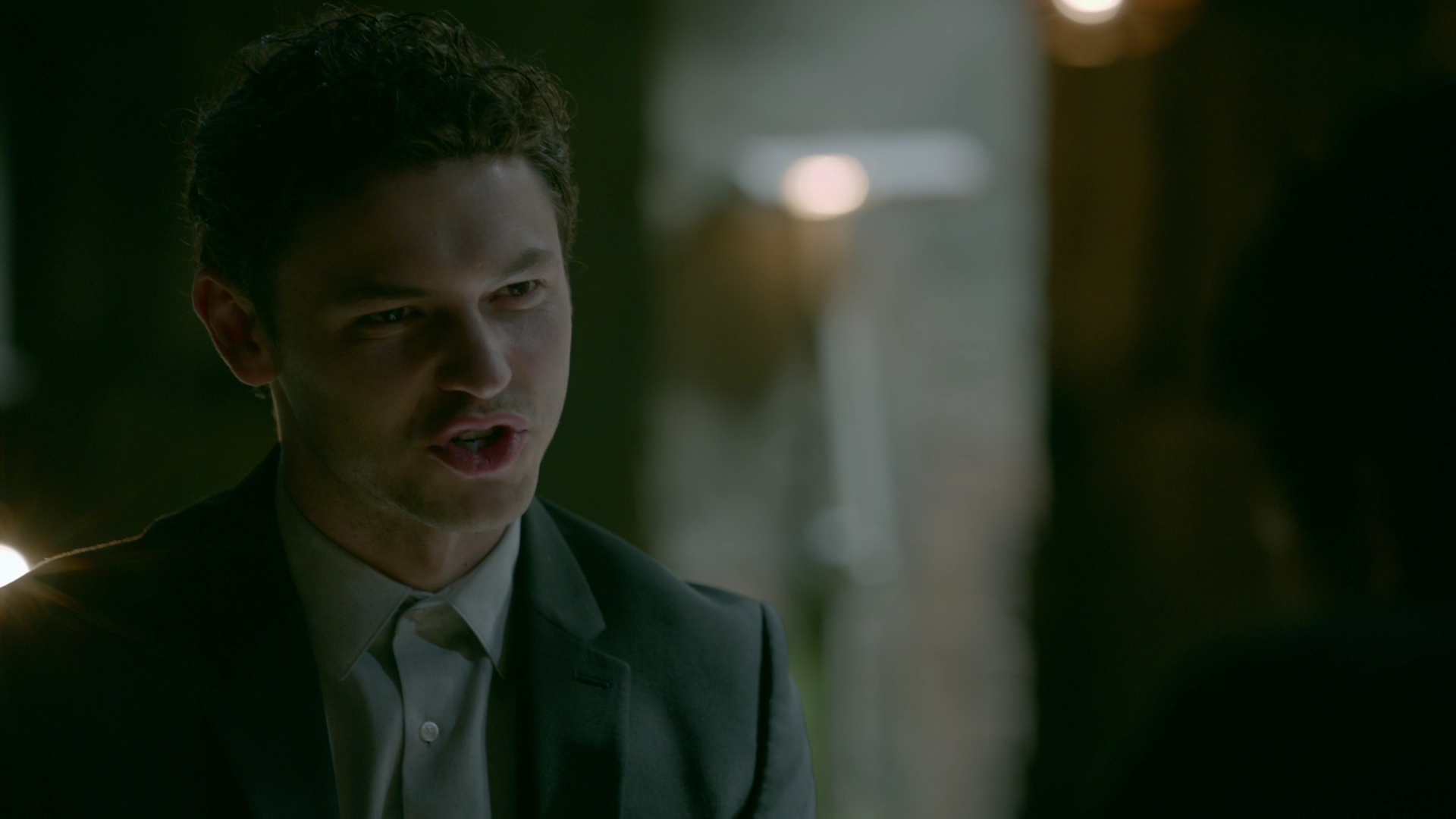 VampireDiariesWorld-dot-nl_Legacies1x15IllTellYouAStory00524.jpg