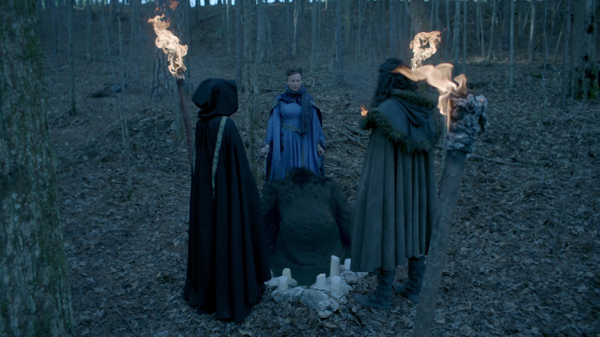 VampireDiariesWorld-dot-nl_Legacies1x15IllTellYouAStory00528.jpg