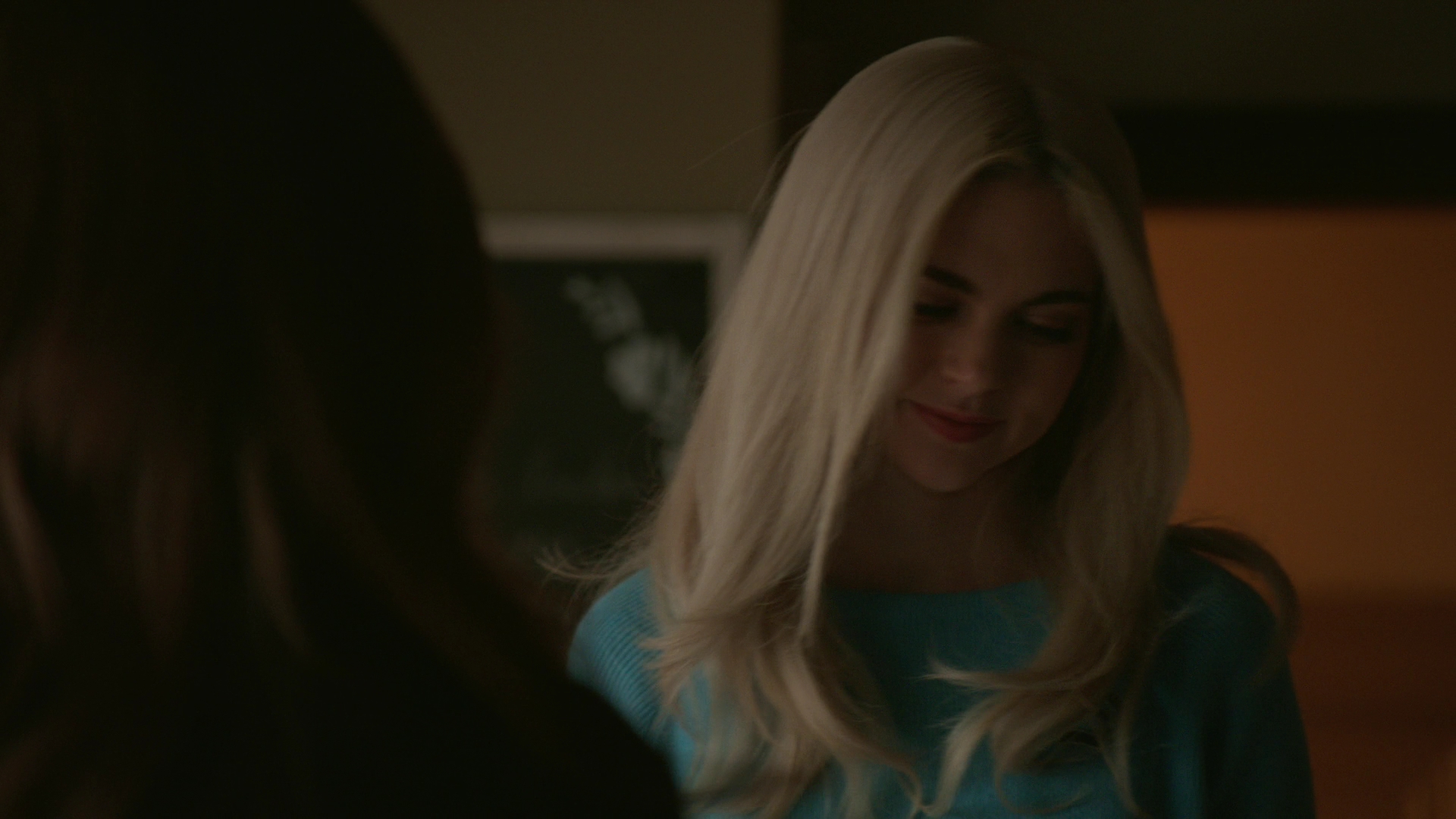 VampireDiariesWorld-dot-nl_Legacies1x15IllTellYouAStory00624.jpg