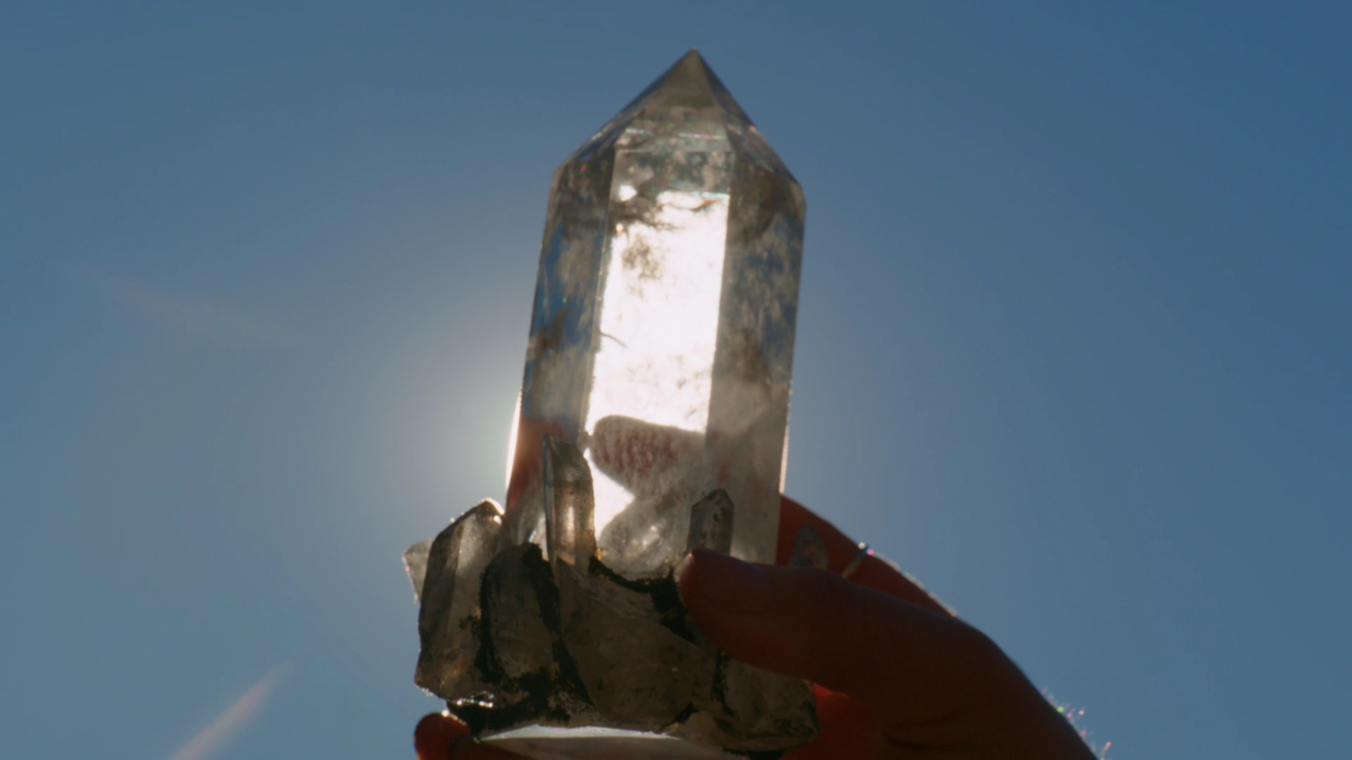 VampireDiariesWorld-dot-nl_Legacies1x15IllTellYouAStory00649.jpg