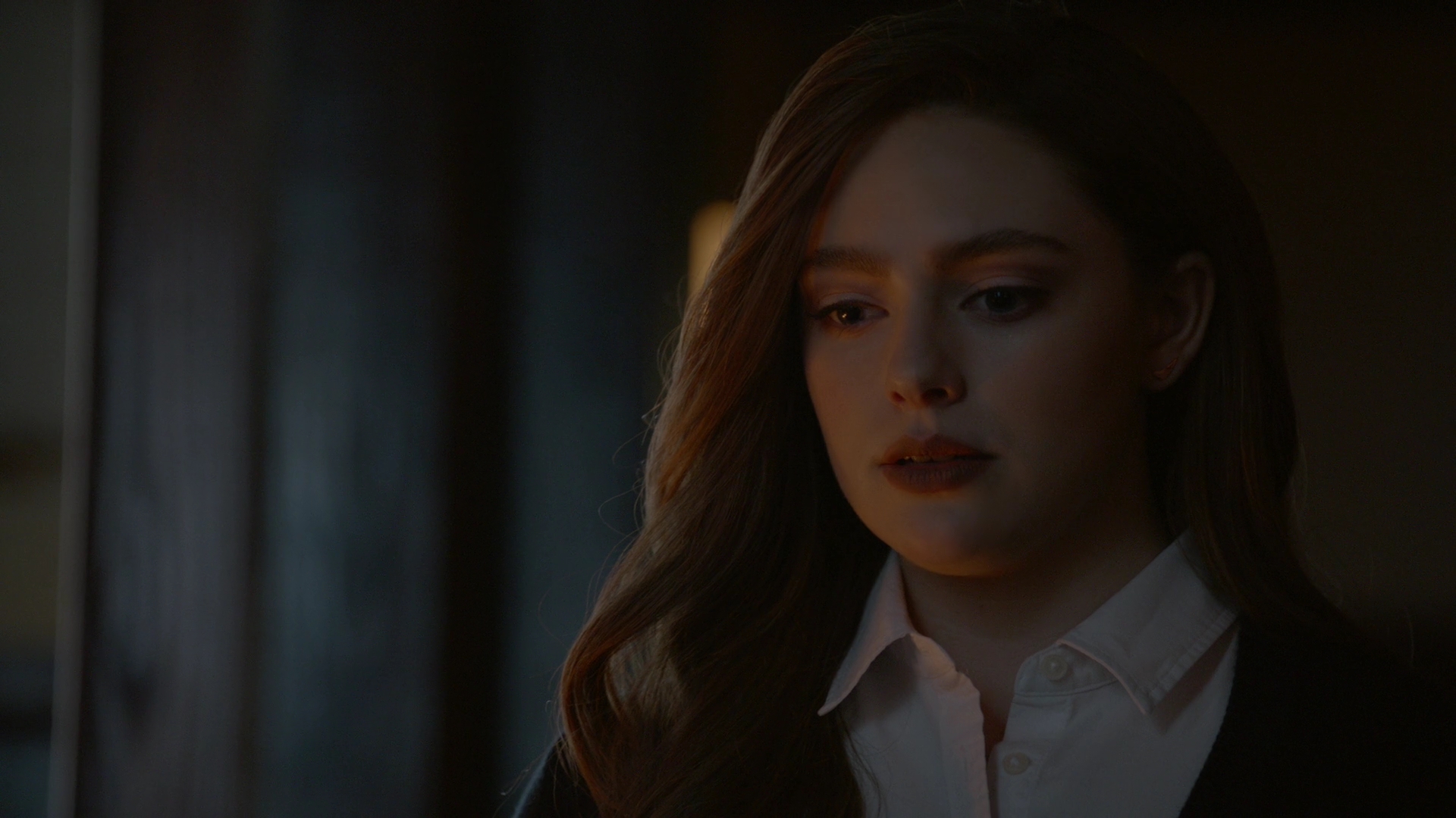 VampireDiariesWorld-dot-nl_Legacies1x15IllTellYouAStory01037.jpg