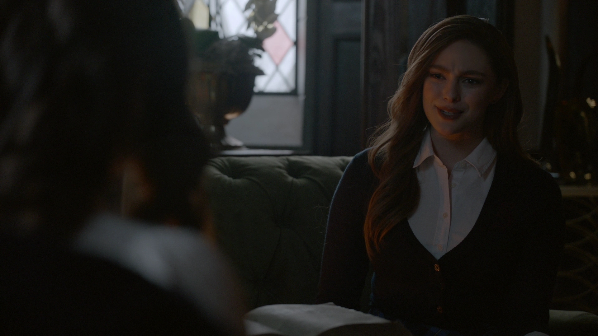 VampireDiariesWorld-dot-nl_Legacies1x15IllTellYouAStory01051.jpg