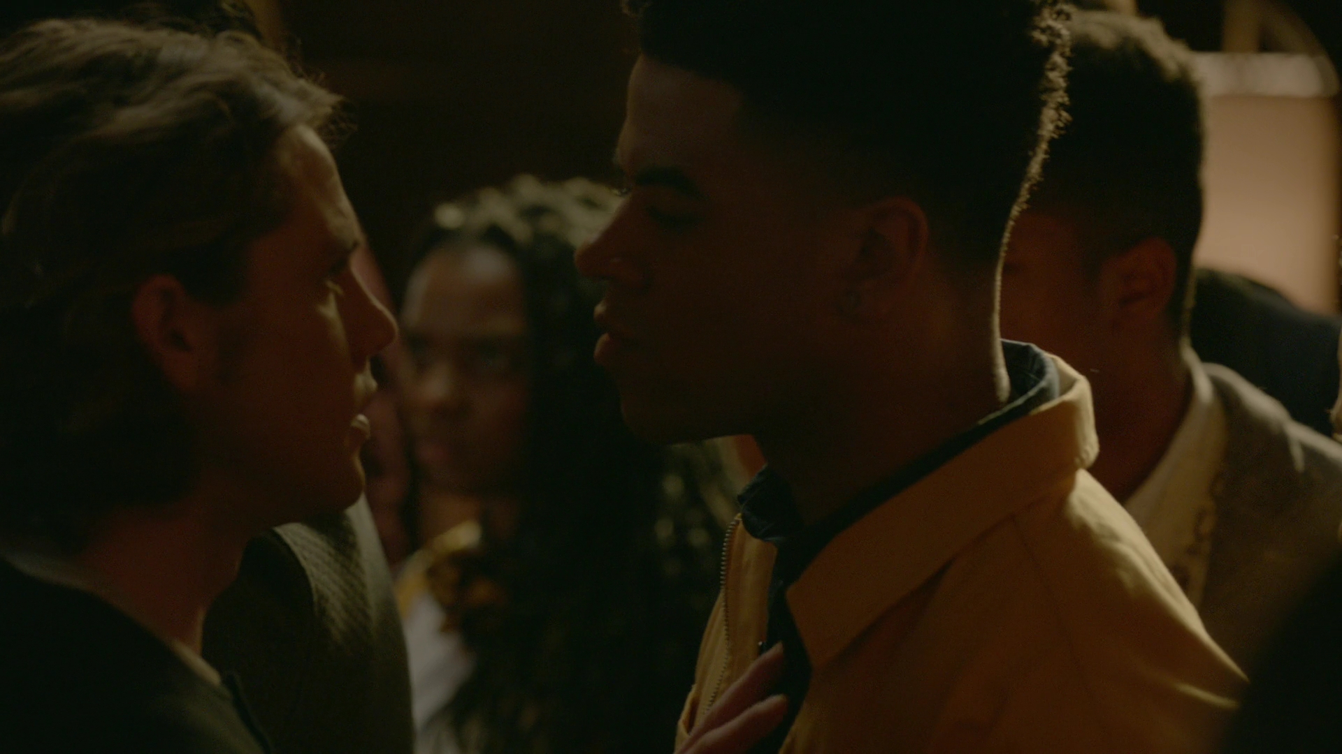 VampireDiariesWorld-dot-nl_Legacies1x15IllTellYouAStory01112.jpg