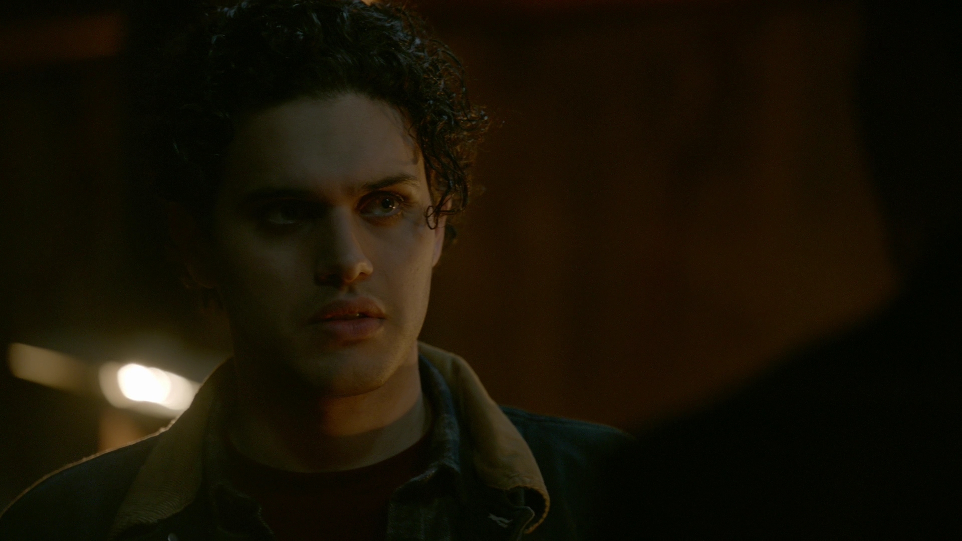 VampireDiariesWorld-dot-nl_Legacies1x15IllTellYouAStory01287.jpg