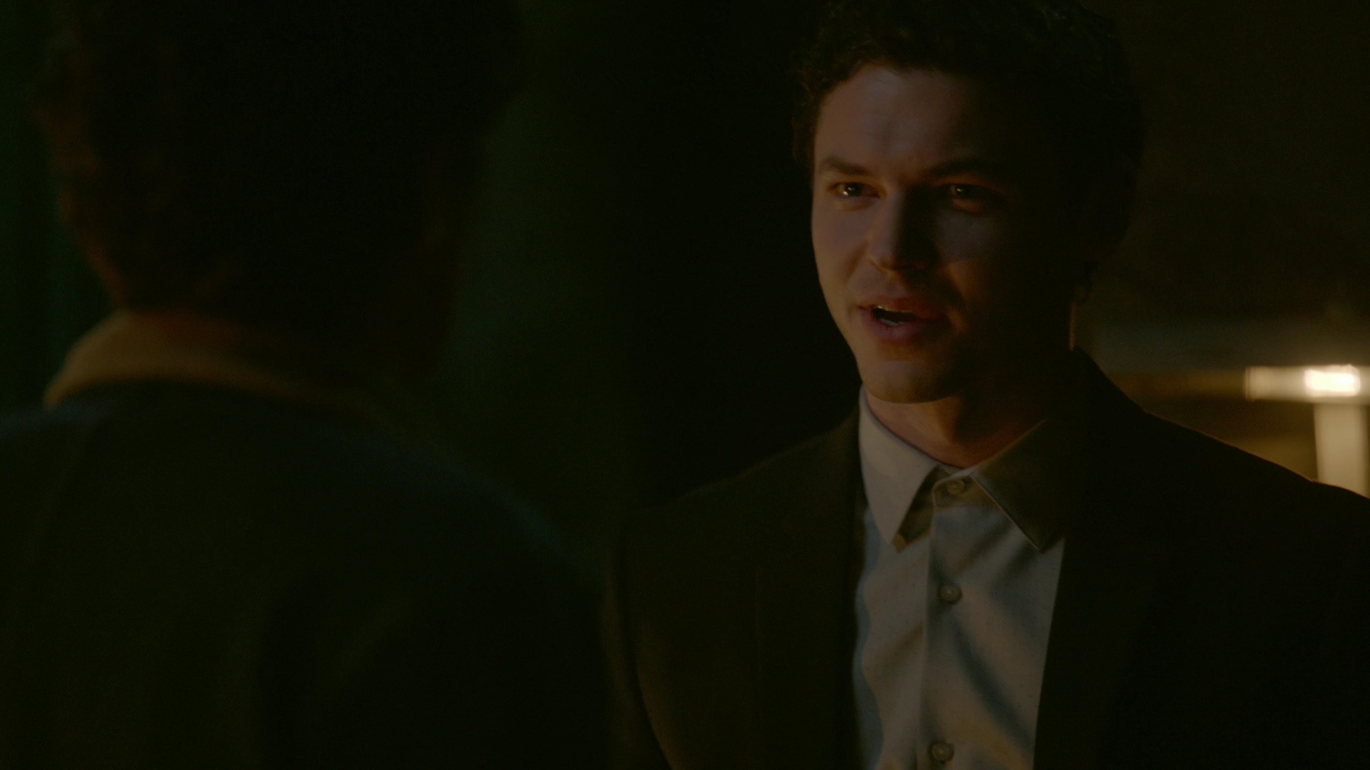 VampireDiariesWorld-dot-nl_Legacies1x15IllTellYouAStory01288.jpg