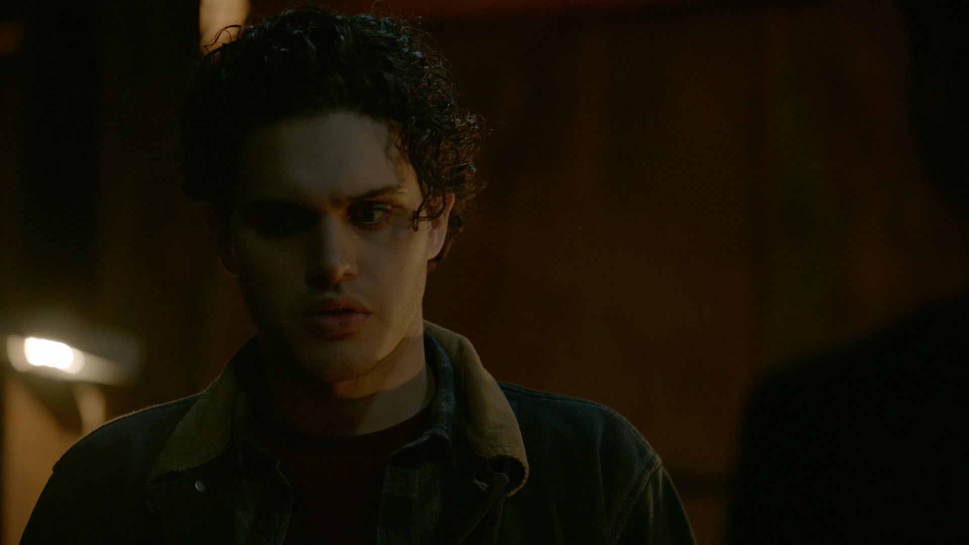VampireDiariesWorld-dot-nl_Legacies1x15IllTellYouAStory01294.jpg