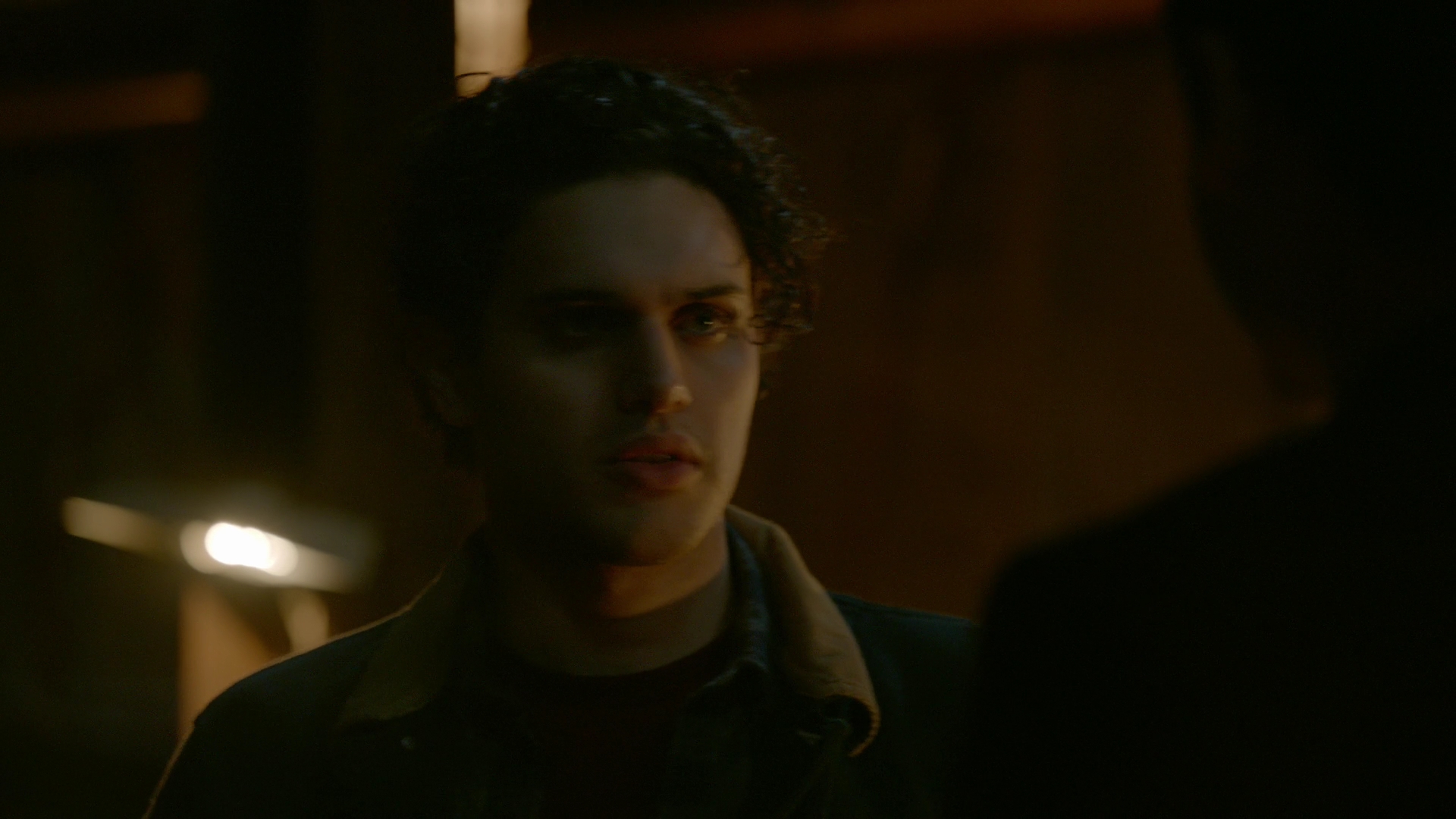 VampireDiariesWorld-dot-nl_Legacies1x15IllTellYouAStory01298.jpg