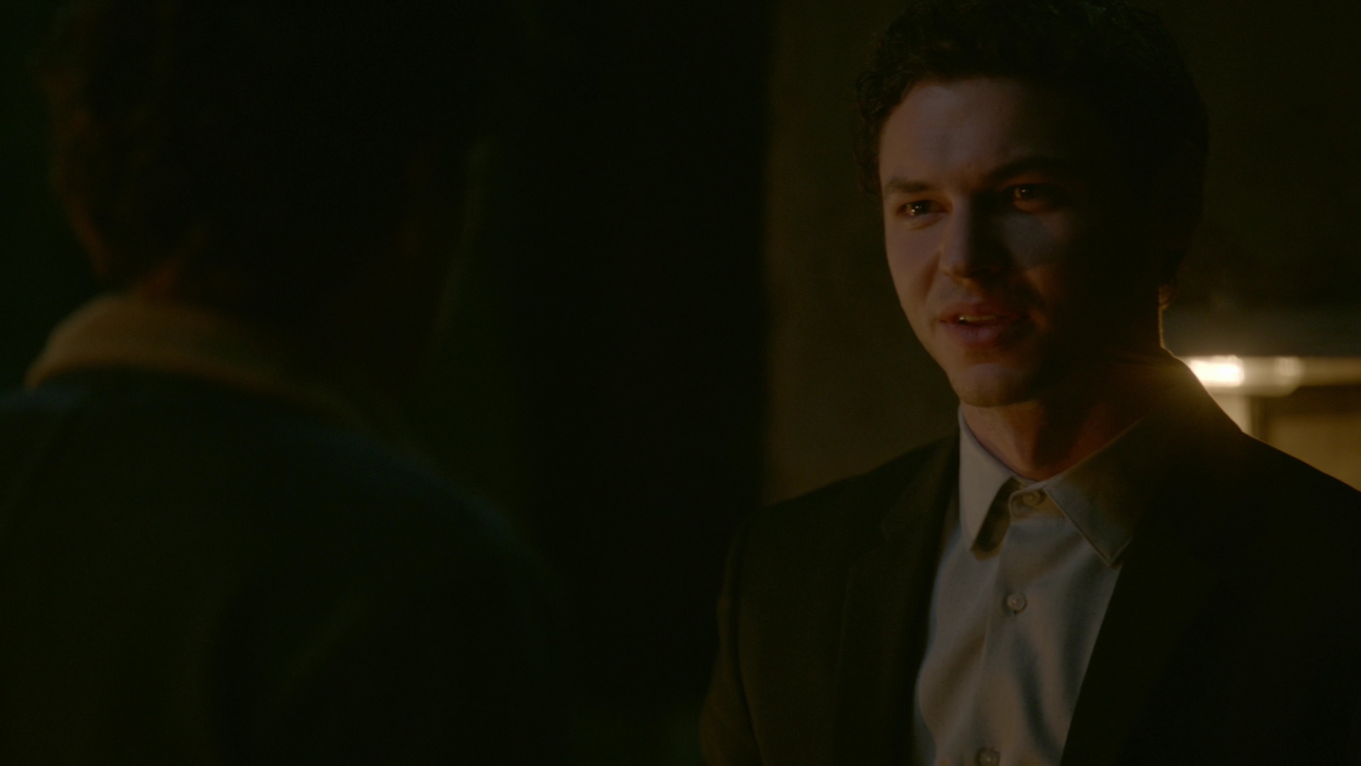 VampireDiariesWorld-dot-nl_Legacies1x15IllTellYouAStory01306.jpg