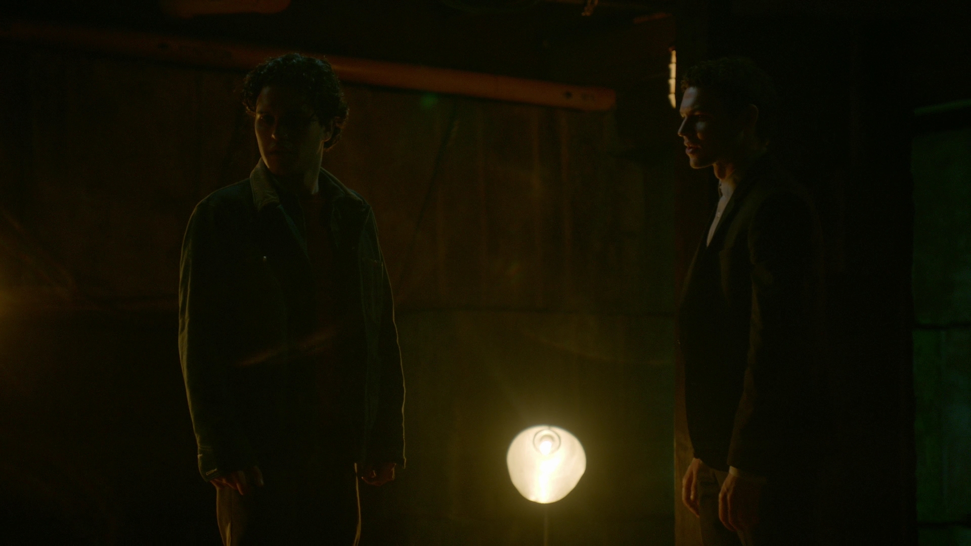 VampireDiariesWorld-dot-nl_Legacies1x15IllTellYouAStory01311.jpg