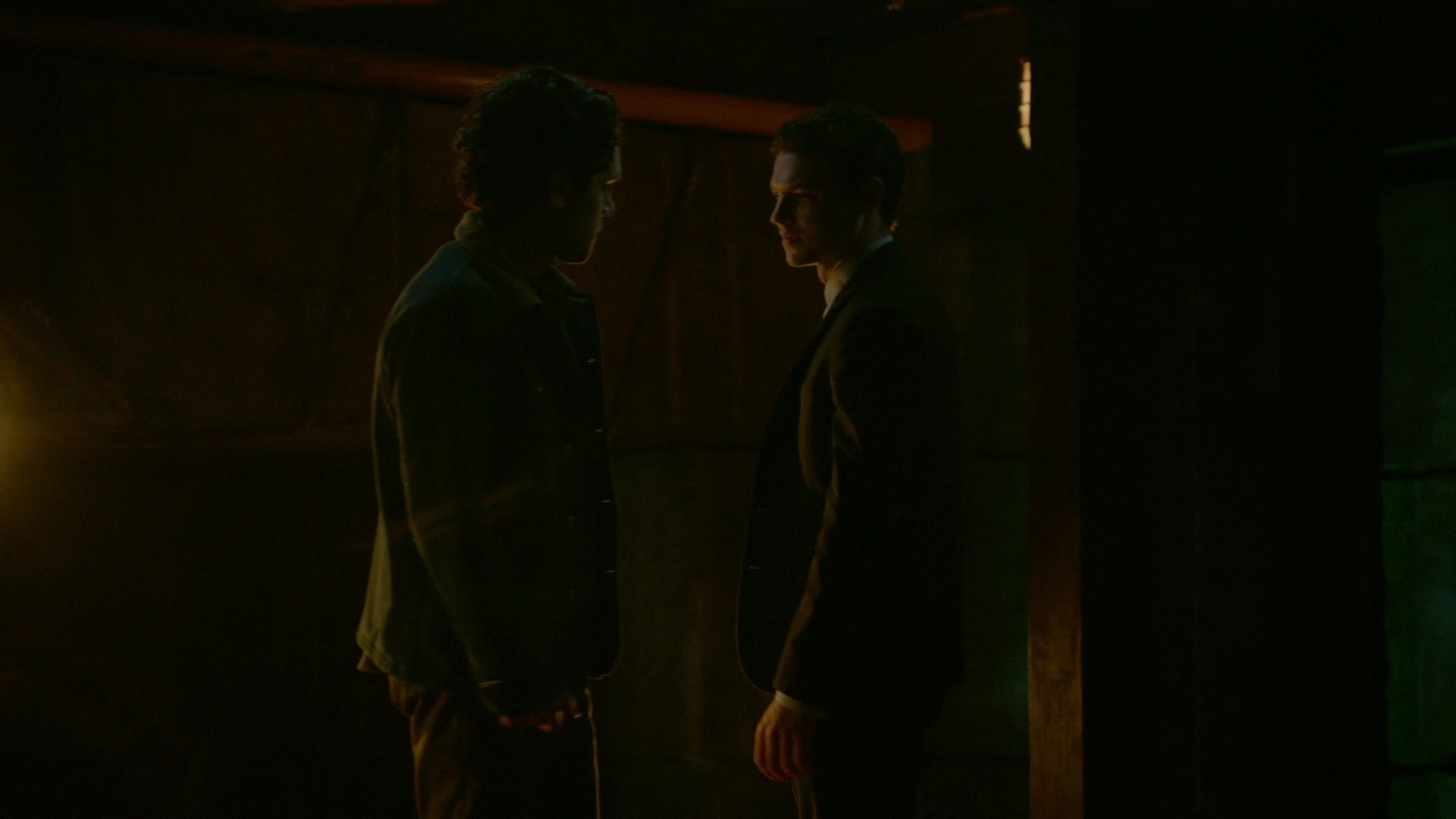 VampireDiariesWorld-dot-nl_Legacies1x15IllTellYouAStory01313.jpg