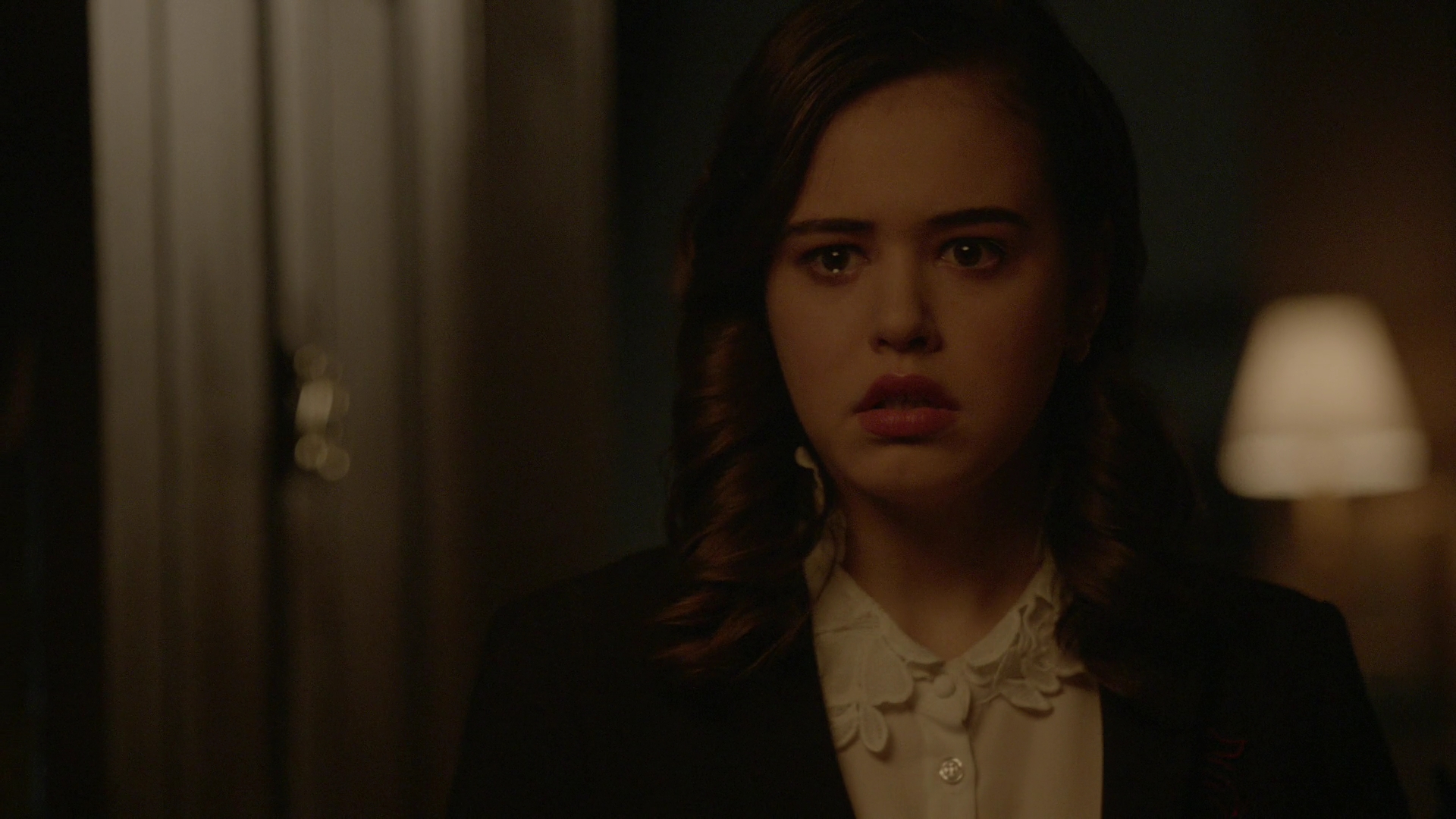 VampireDiariesWorld-dot-nl_Legacies1x15IllTellYouAStory01465.jpg