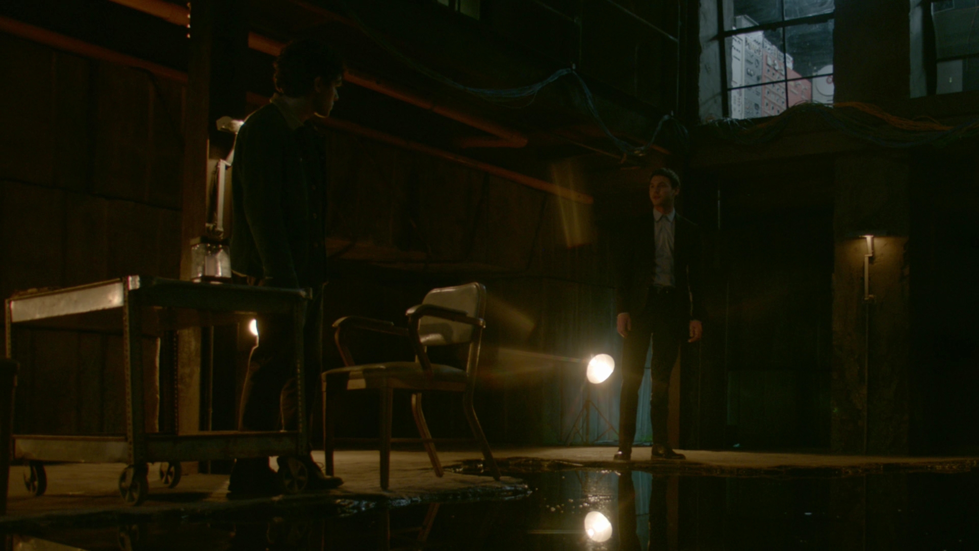 VampireDiariesWorld-dot-nl_Legacies1x15IllTellYouAStory01558.jpg