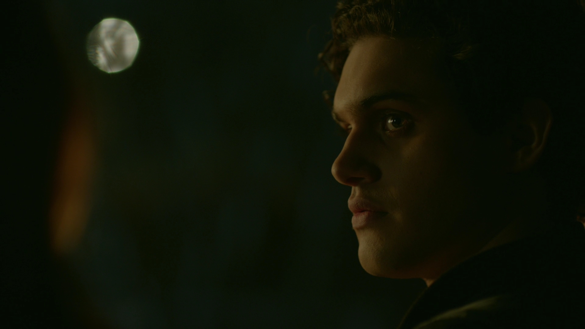 VampireDiariesWorld-dot-nl_Legacies1x15IllTellYouAStory01702.jpg