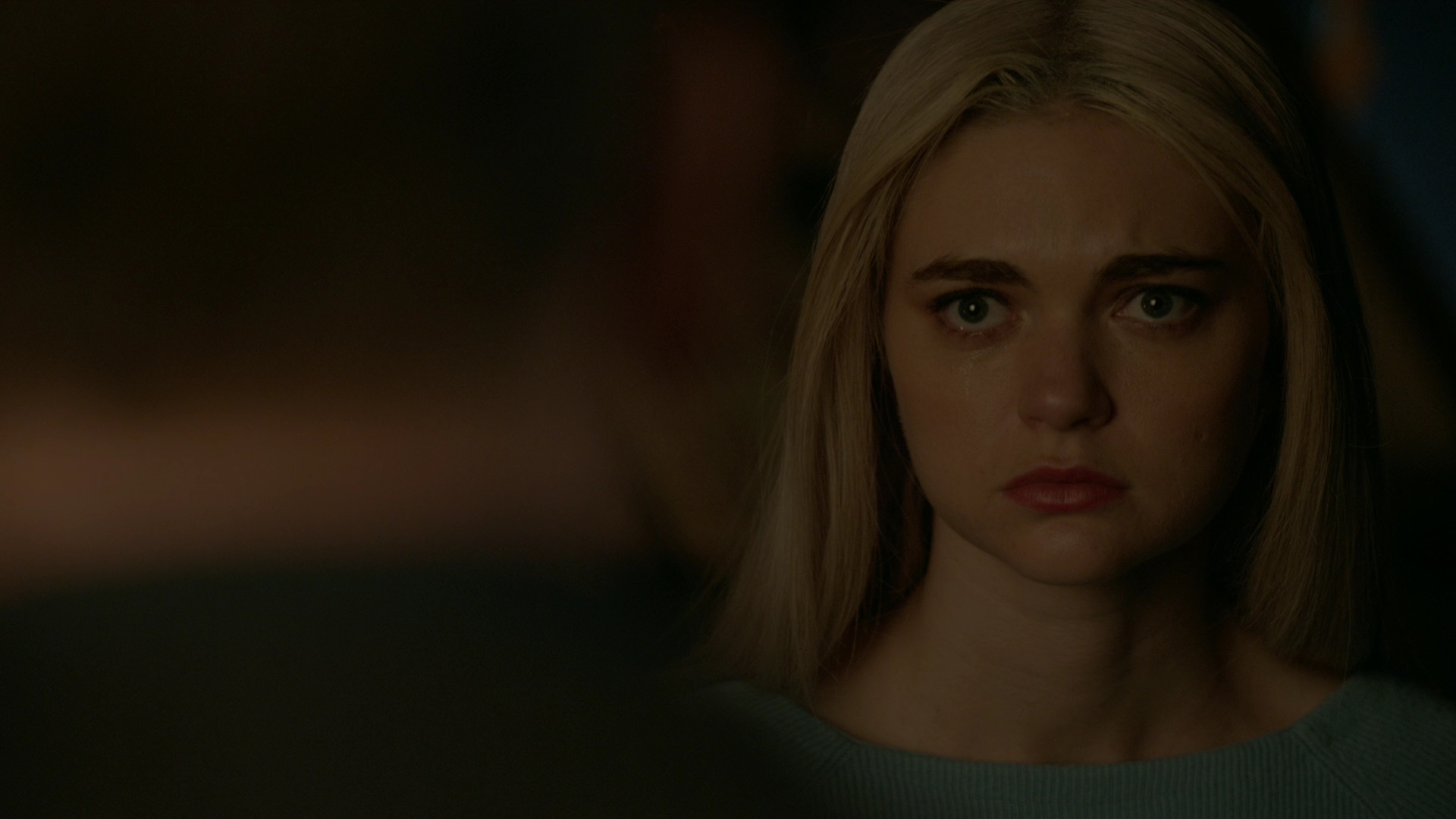 VampireDiariesWorld-dot-nl_Legacies1x15IllTellYouAStory01899.jpg