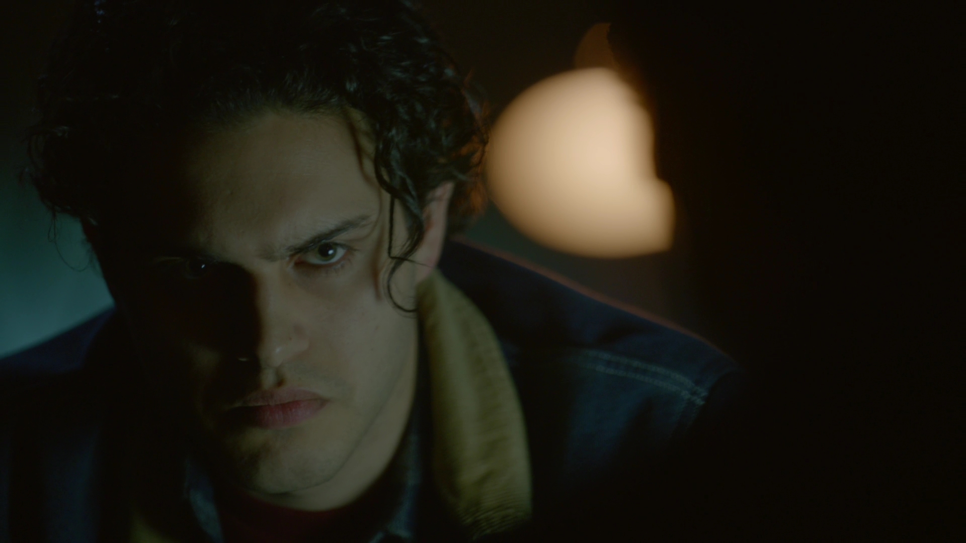 VampireDiariesWorld-dot-nl_Legacies1x15IllTellYouAStory02129.jpg