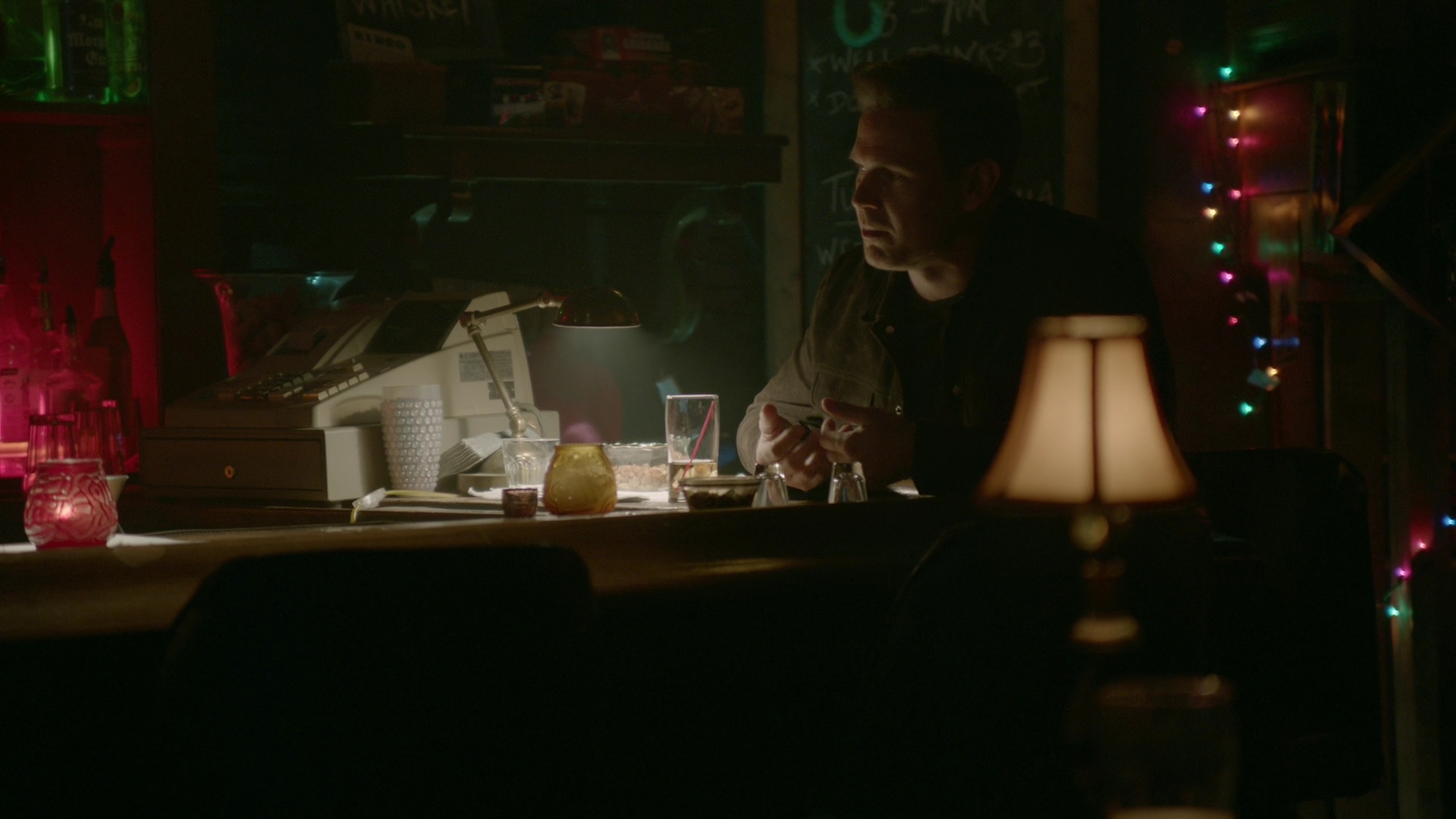 VampireDiariesWorld-dot-nl_Legacies1x15IllTellYouAStory02222.jpg