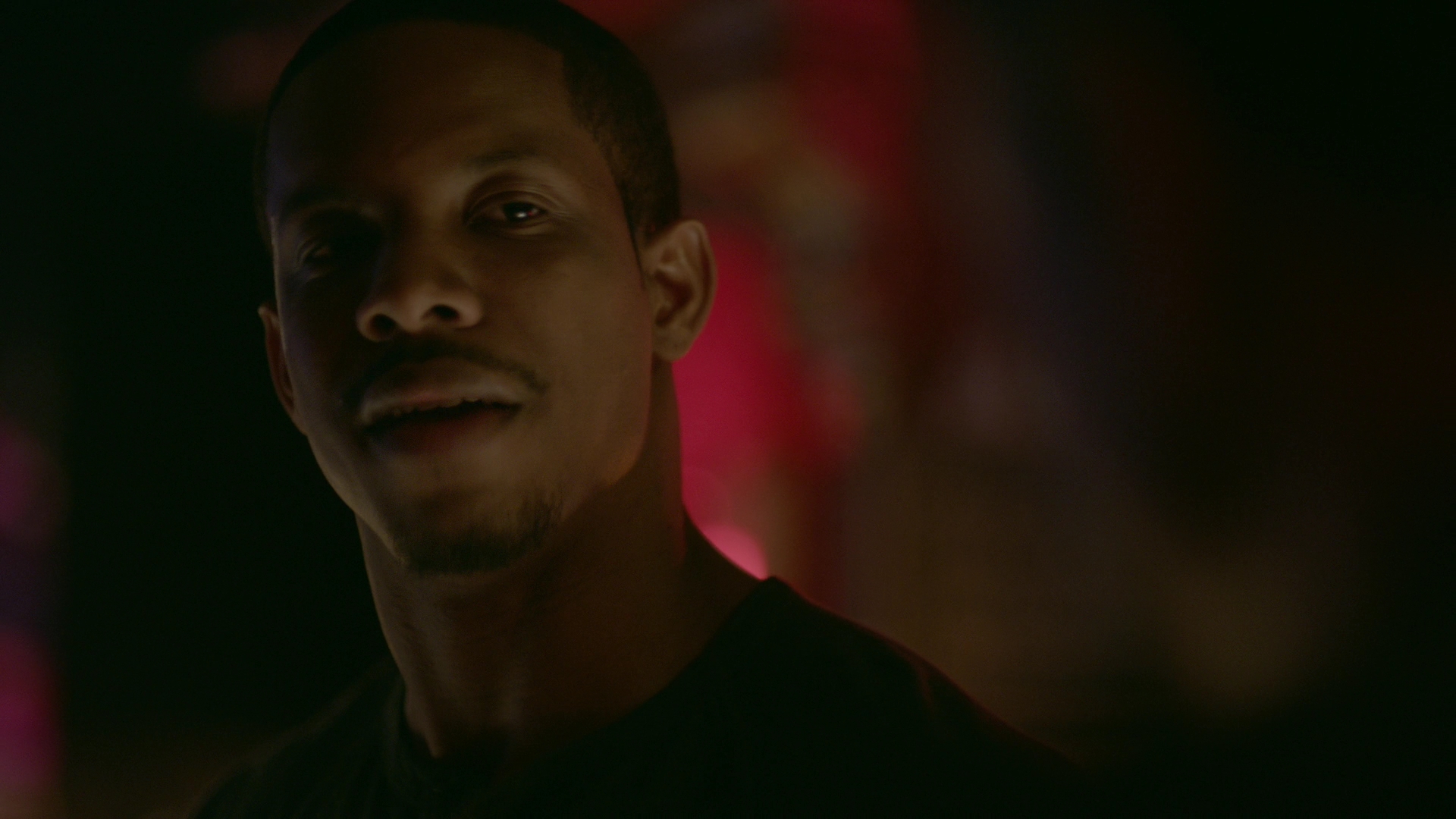 VampireDiariesWorld-dot-nl_Legacies1x15IllTellYouAStory02282.jpg