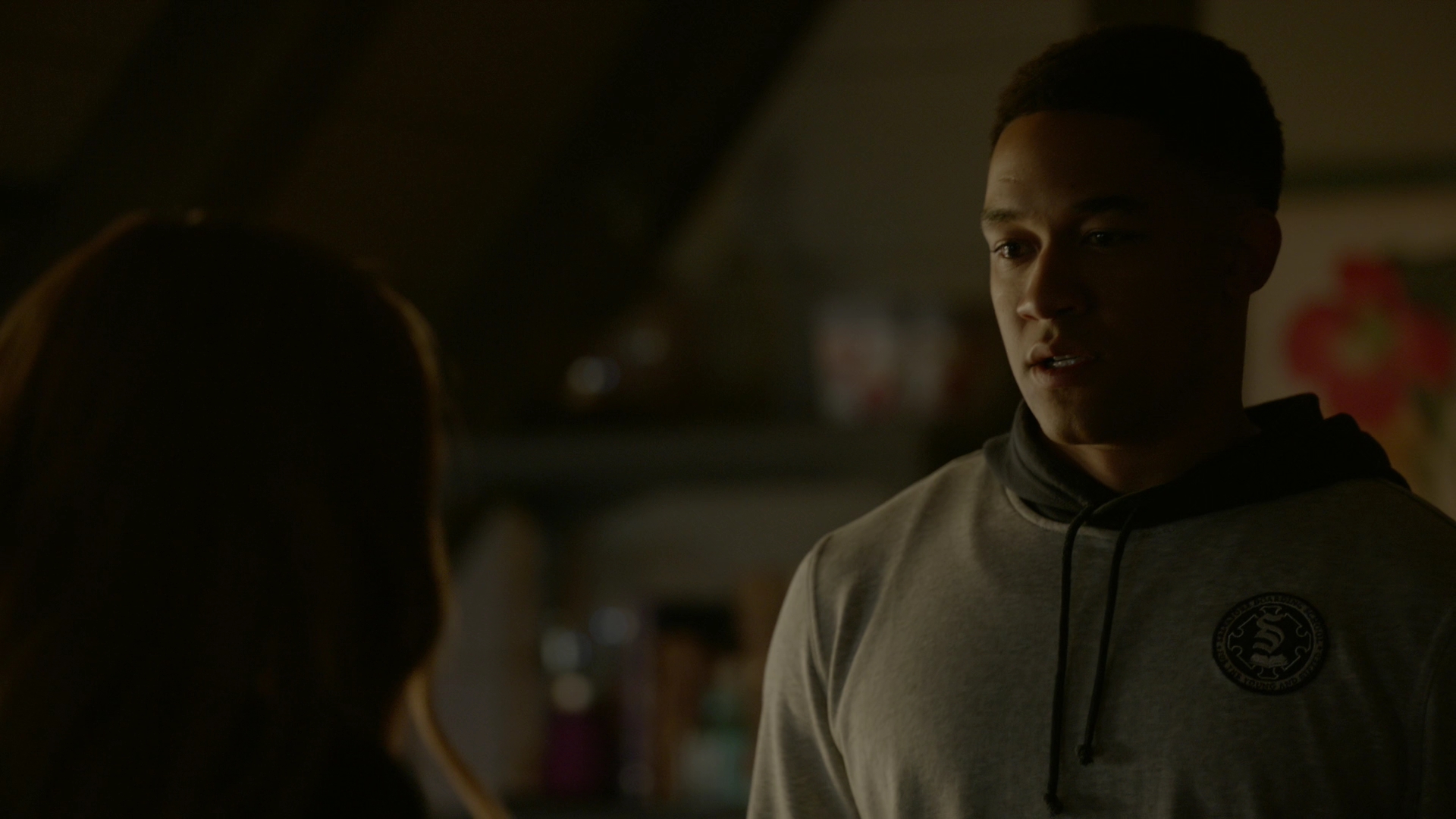 VampireDiariesWorld-dot-nl_Legacies1x15IllTellYouAStory02311.jpg