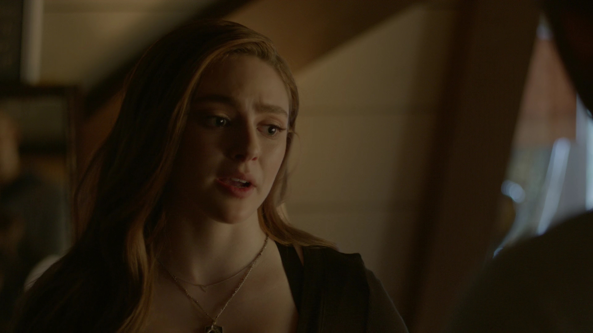 VampireDiariesWorld-dot-nl_Legacies1x15IllTellYouAStory02313.jpg