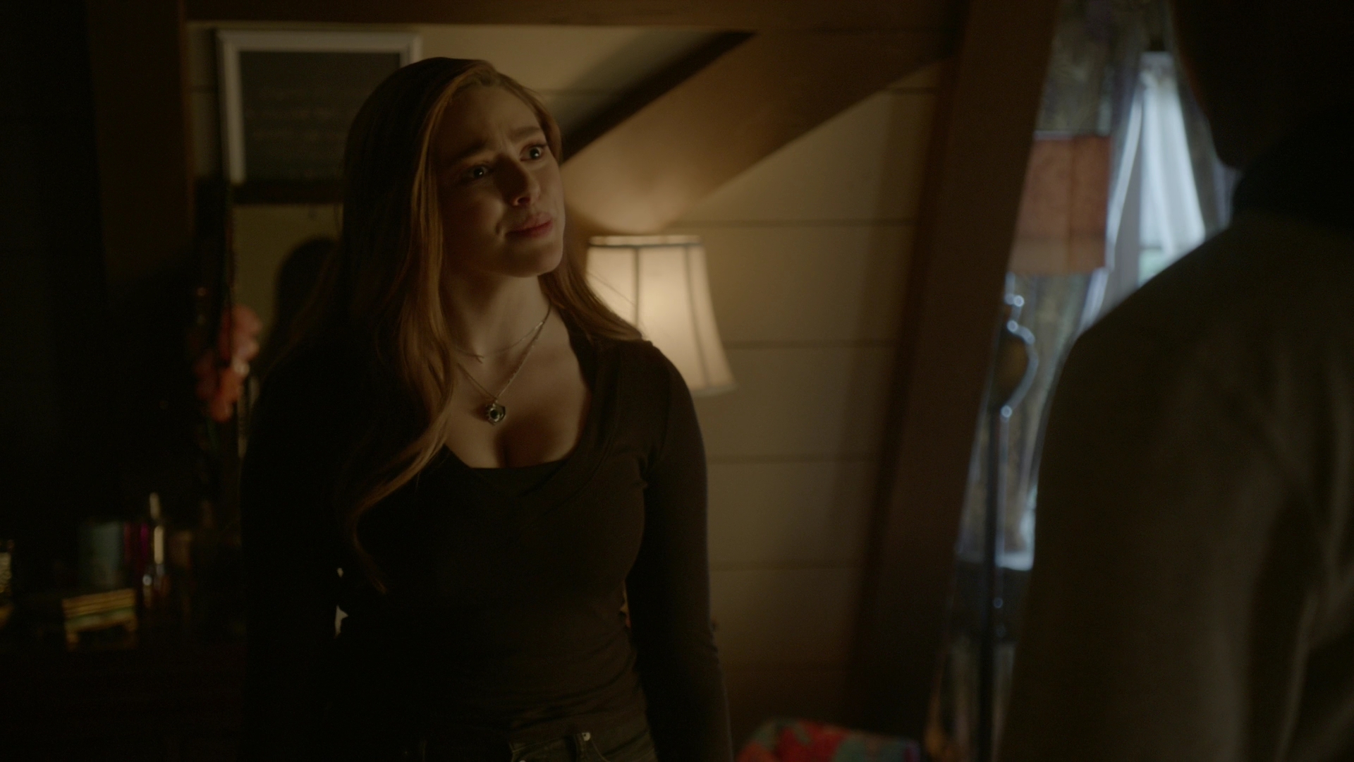 VampireDiariesWorld-dot-nl_Legacies1x15IllTellYouAStory02323.jpg