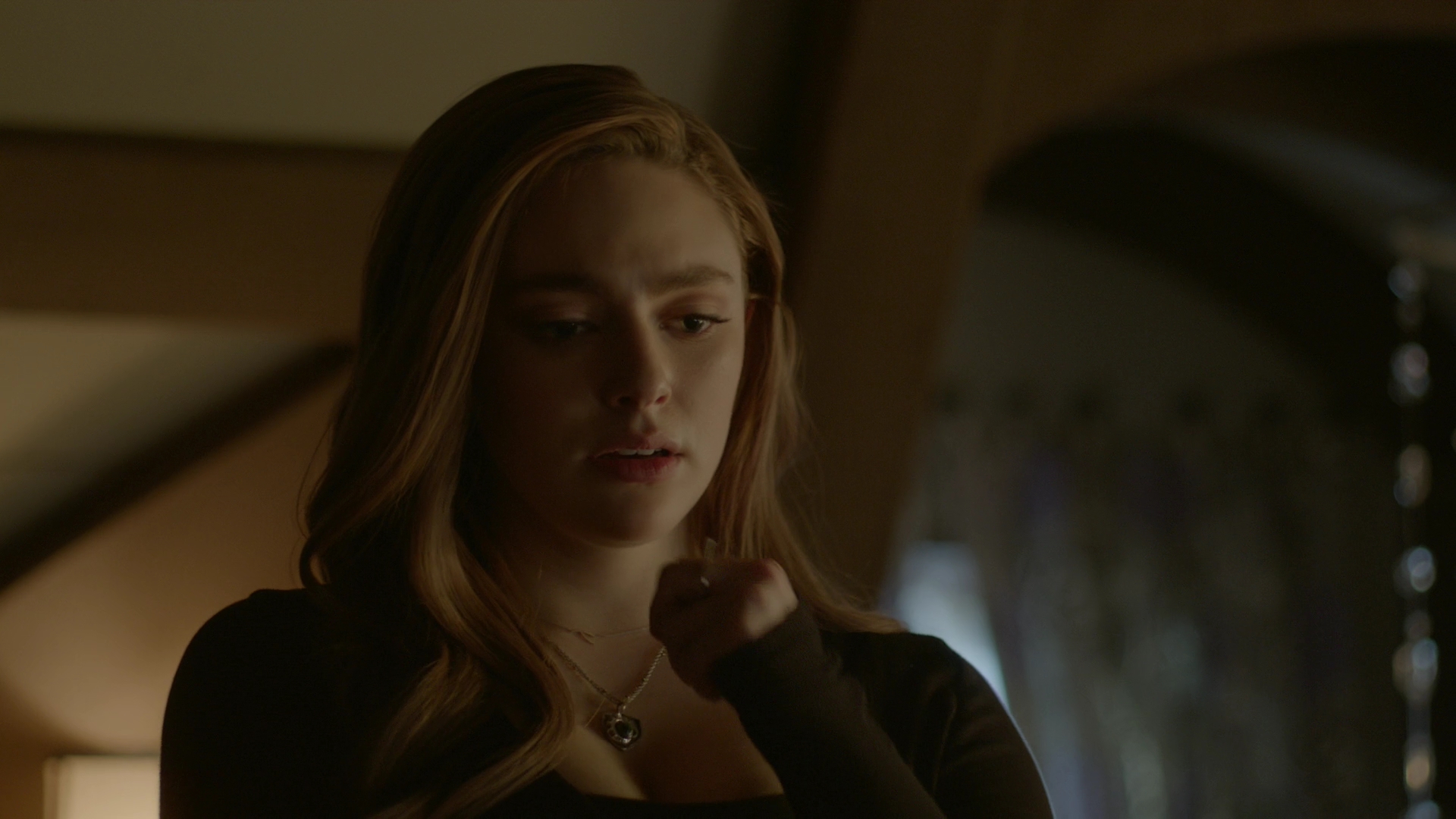 VampireDiariesWorld-dot-nl_Legacies1x15IllTellYouAStory02338.jpg