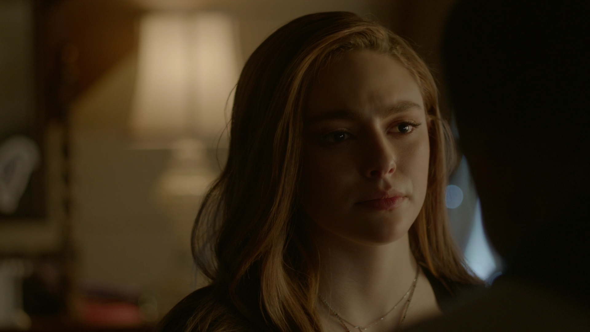 VampireDiariesWorld-dot-nl_Legacies1x15IllTellYouAStory02380.jpg