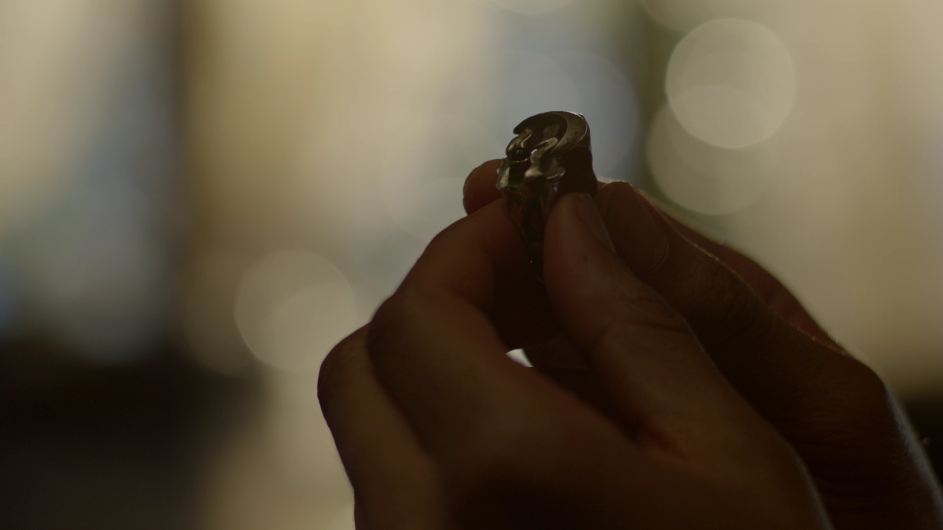 VampireDiariesWorld-dot-nl_Legacies1x15IllTellYouAStory02406.jpg