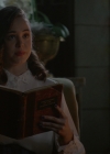 VampireDiariesWorld-dot-nl_Legacies1x15IllTellYouAStory01028.jpg
