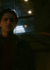 VampireDiariesWorld-dot-nl_Legacies1x15IllTellYouAStory01270.jpg