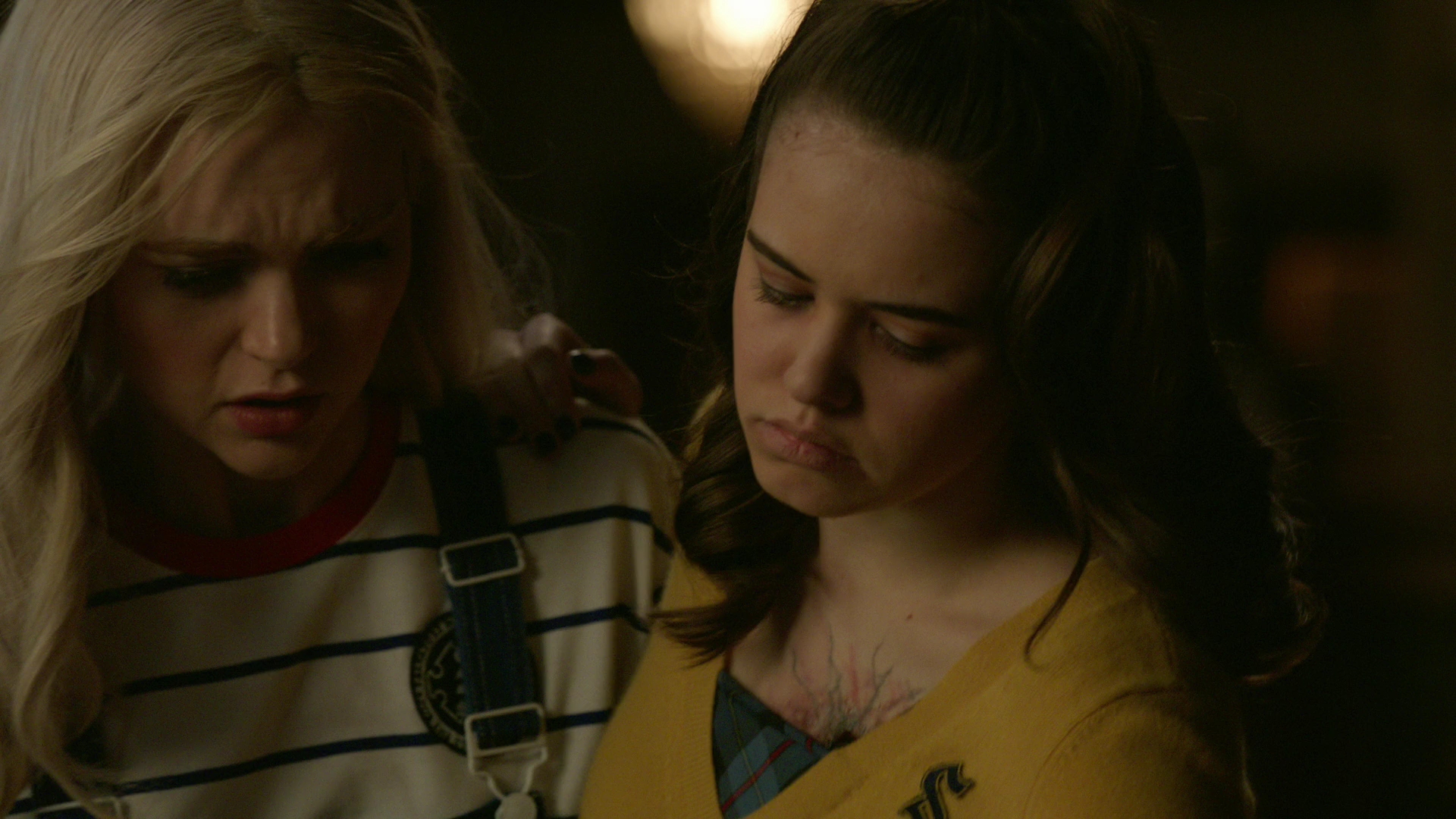 VampireDiariesWorld-dot-nl_Legacies1x16TheresAlwaysALoophole01142.jpg VampireDiariesWorld-dot-nl_Legacies1x16TheresAlwaysALoophole01142.jpg