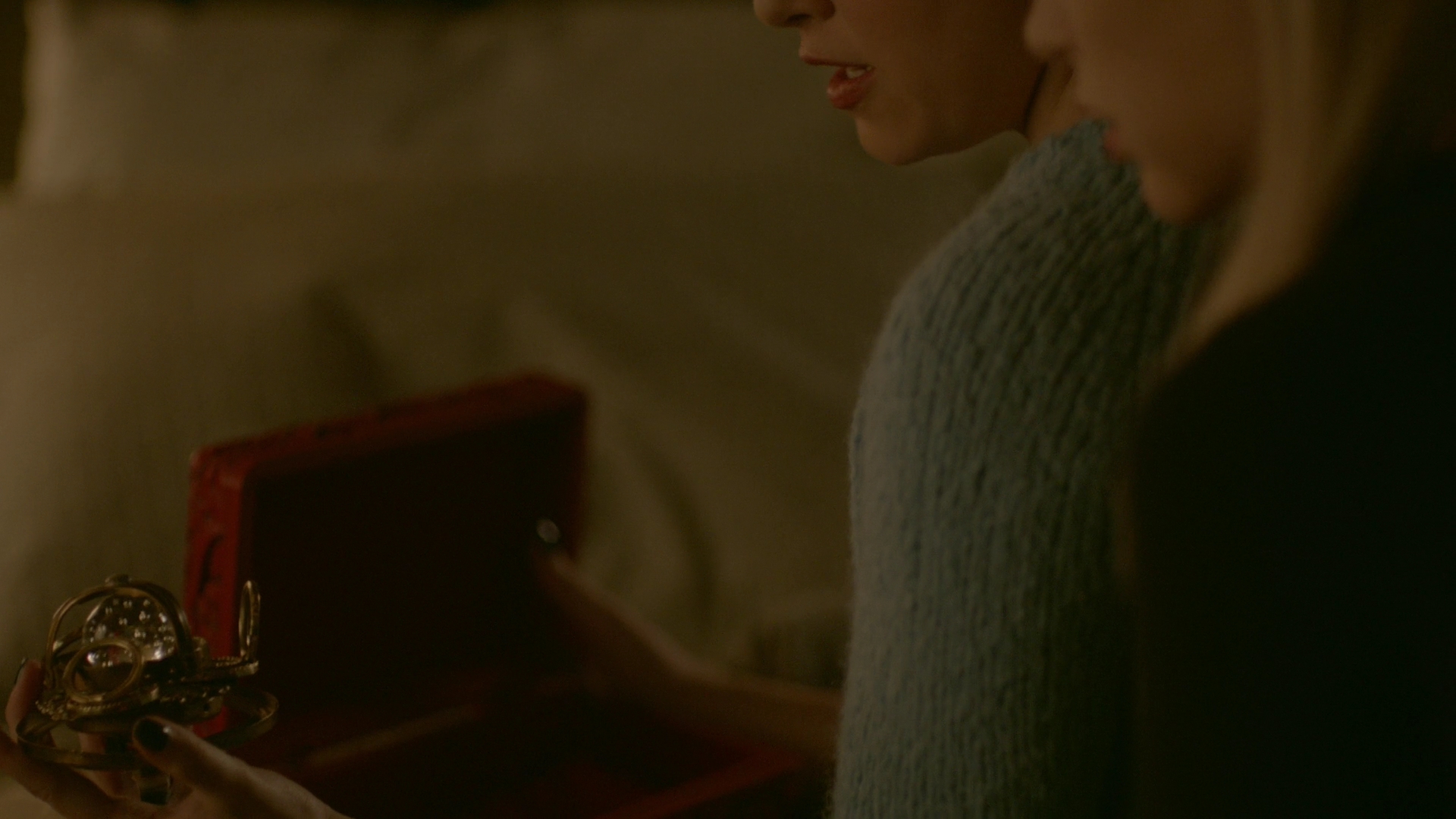 VampireDiariesWorld-dot-nl_Legacies1x16TheresAlwaysALoophole01538.jpg VampireDiariesWorld-dot-nl_Legacies1x16TheresAlwaysALoophole01538.jpg