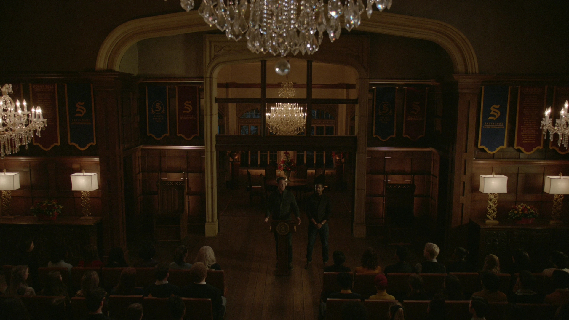 VampireDiariesWorld-dot-nl_Legacies1x16TheresAlwaysALoophole01563.jpg