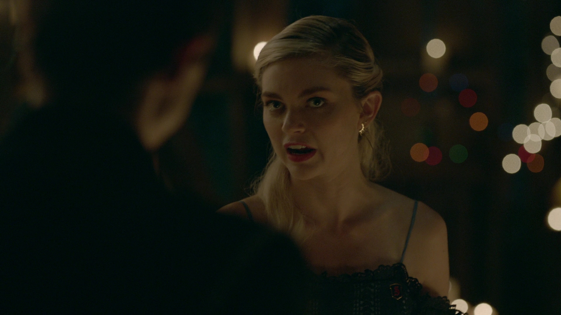vampirediariesworld-dot-nl_Legacies2x02ThisYearWillBeDifferent01515.jpg
