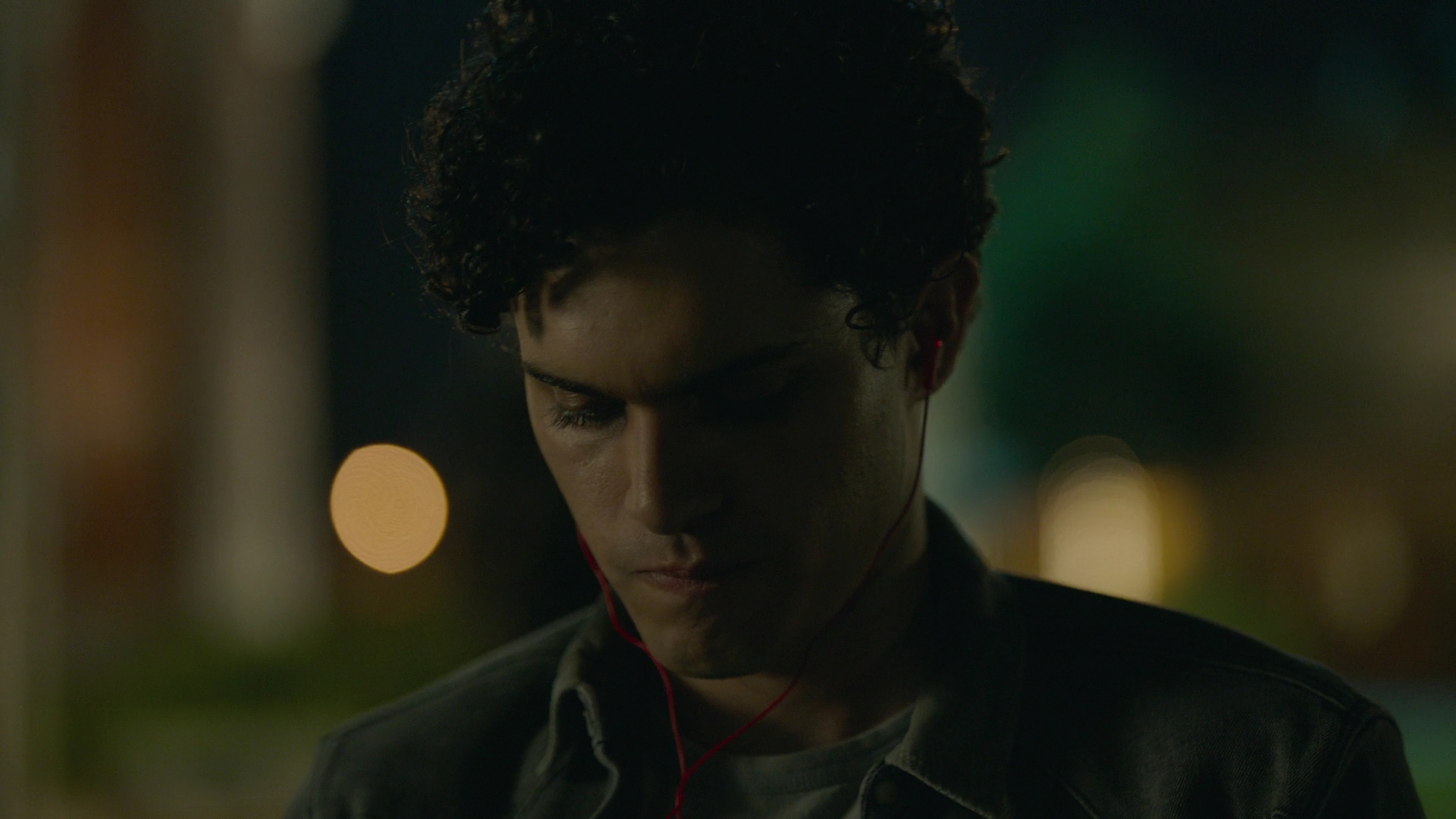 vampirediariesworld-dot-nl_Legacies2x02ThisYearWillBeDifferent01605.jpg