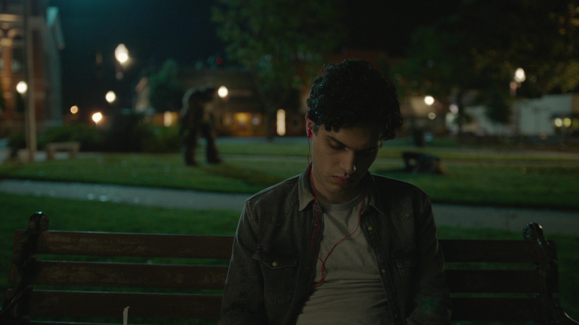 vampirediariesworld-dot-nl_Legacies2x02ThisYearWillBeDifferent01628.jpg