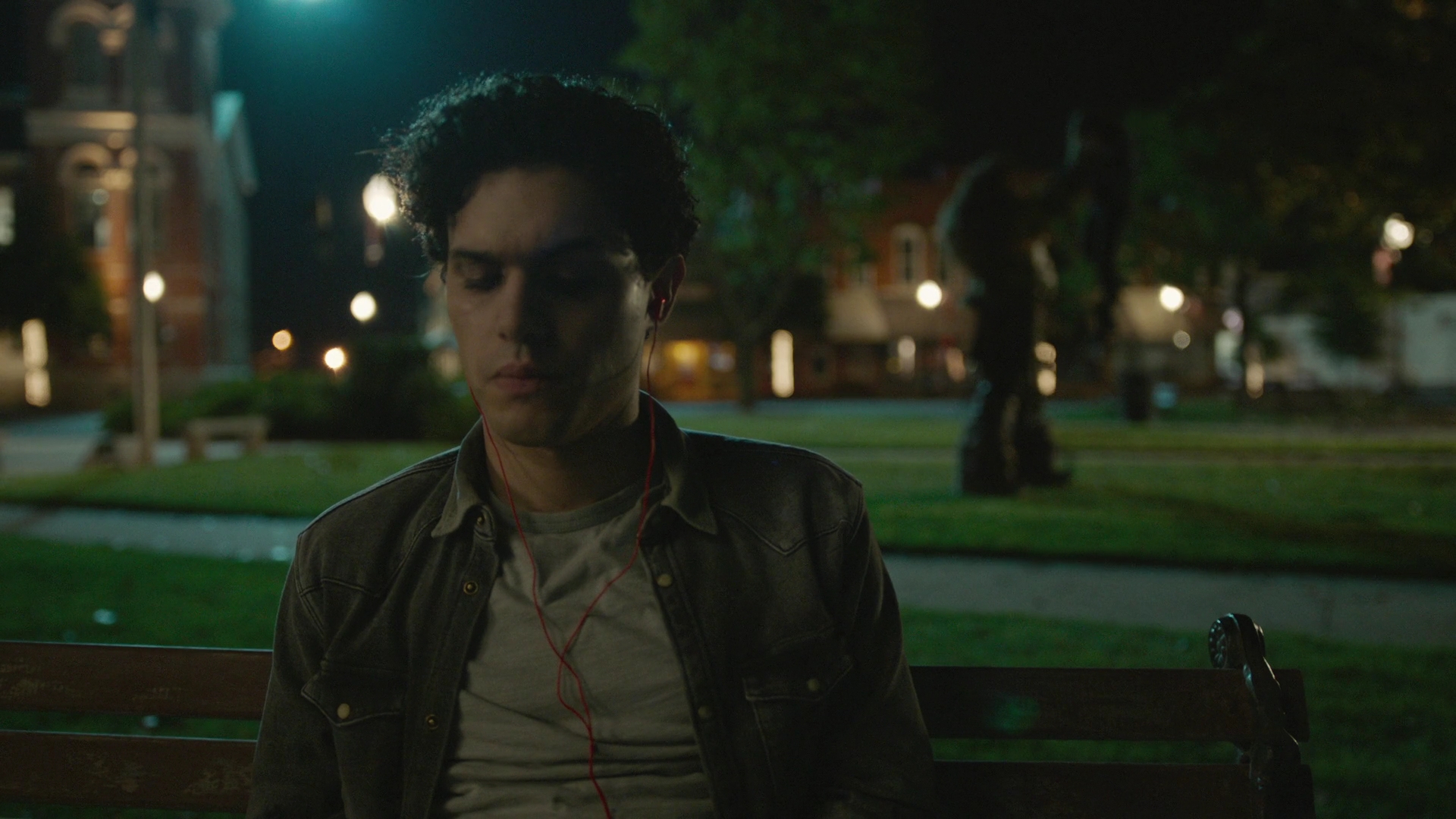 vampirediariesworld-dot-nl_Legacies2x02ThisYearWillBeDifferent01638.jpg