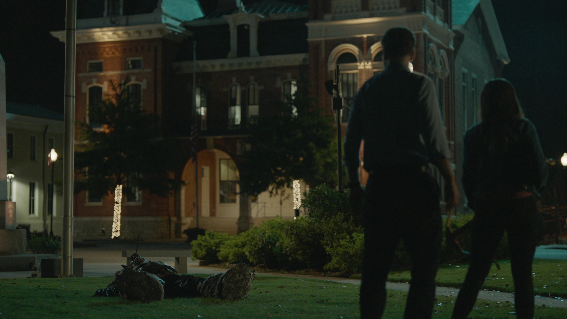 vampirediariesworld-dot-nl_Legacies2x02ThisYearWillBeDifferent01695.jpg