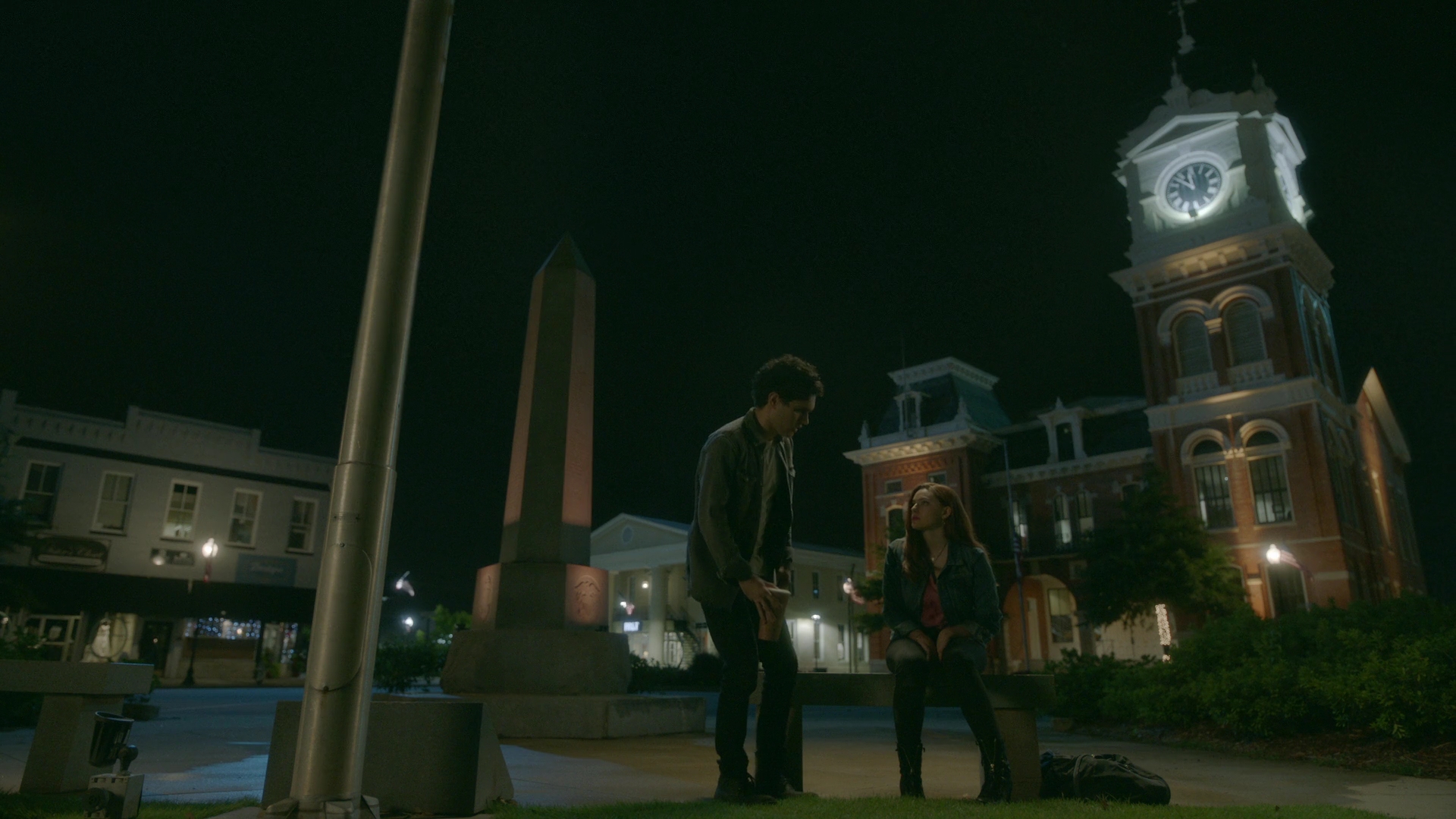 vampirediariesworld-dot-nl_Legacies2x02ThisYearWillBeDifferent01943.jpg