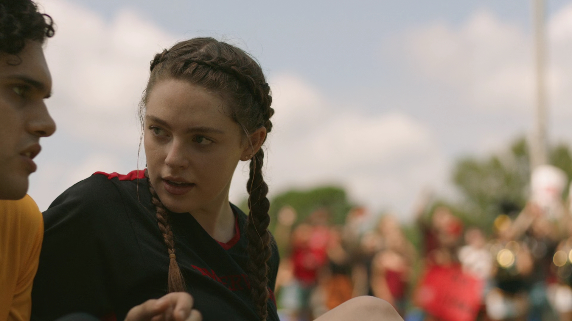 vampirediariesworld-dot-nl_Legacies2x03YouRemindMeofSomeoneIUsedtoKnow00965.jpg