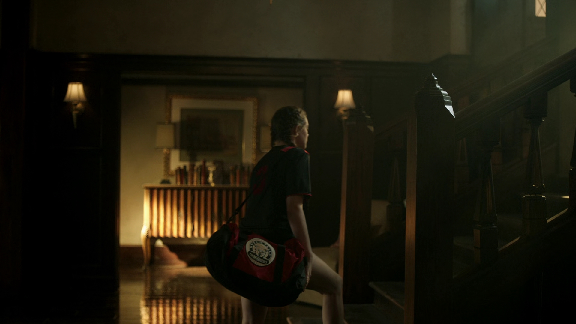 vampirediariesworld-dot-nl_Legacies2x03YouRemindMeofSomeoneIUsedtoKnow01047.jpg vampirediariesworld-dot-nl_Legacies2x03YouRemindMeofSomeoneIUsedtoKnow01047.jpg