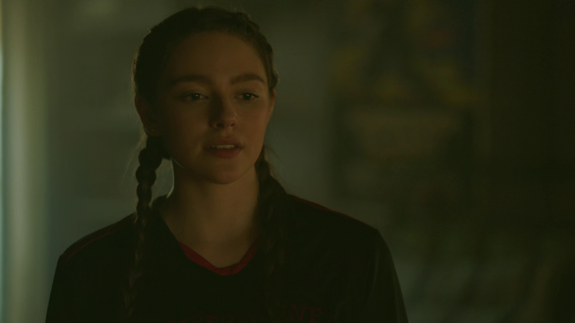 vampirediariesworld-dot-nl_Legacies2x03YouRemindMeofSomeoneIUsedtoKnow01159.jpg