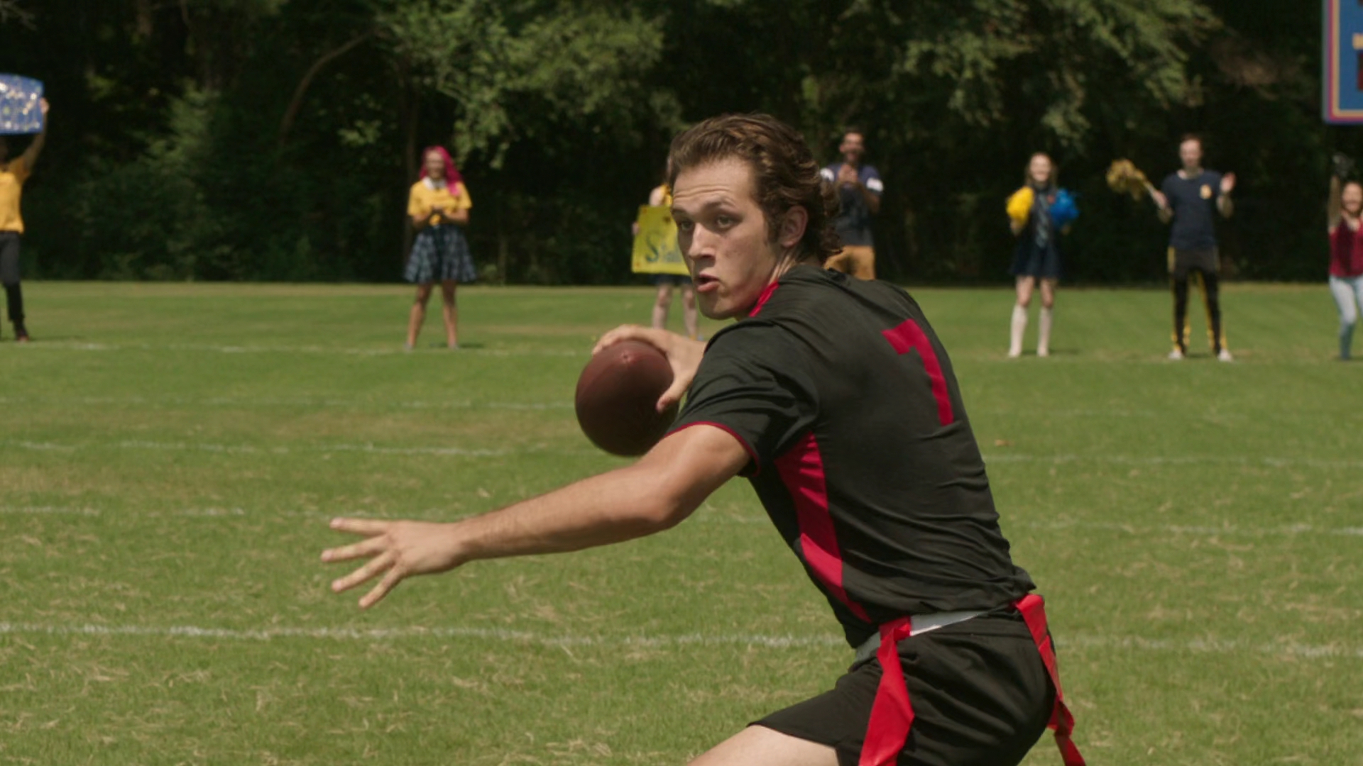 vampirediariesworld-dot-nl_Legacies2x03YouRemindMeofSomeoneIUsedtoKnow01766.jpg